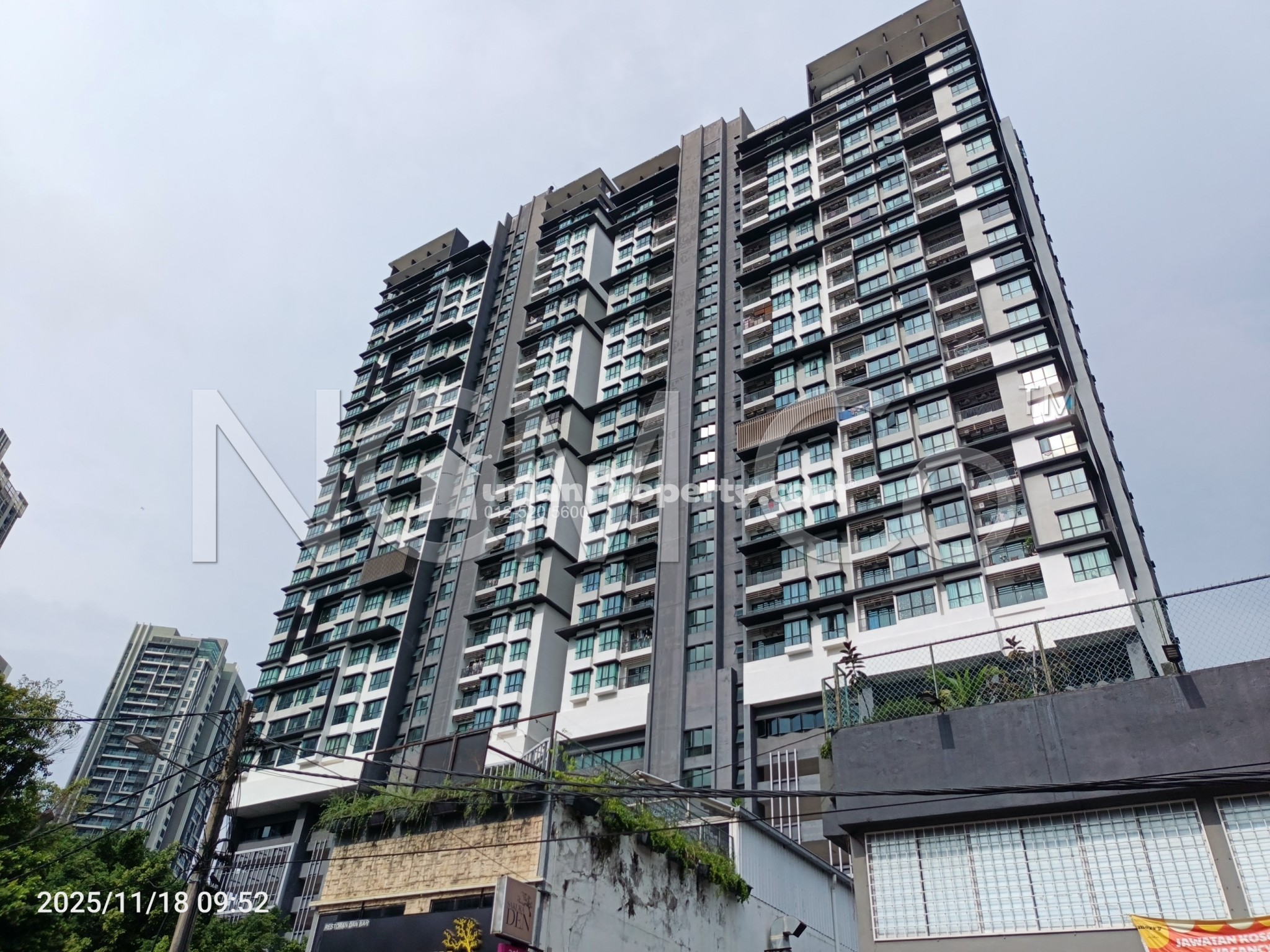 Serviced Residence For Auction at D'Sands Residence