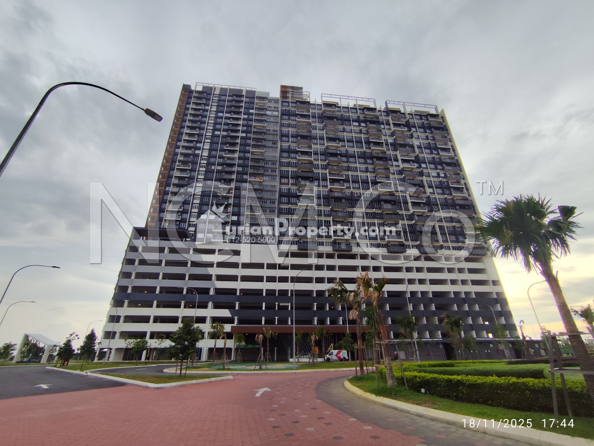 Apartment For Auction at Residensi Adelia