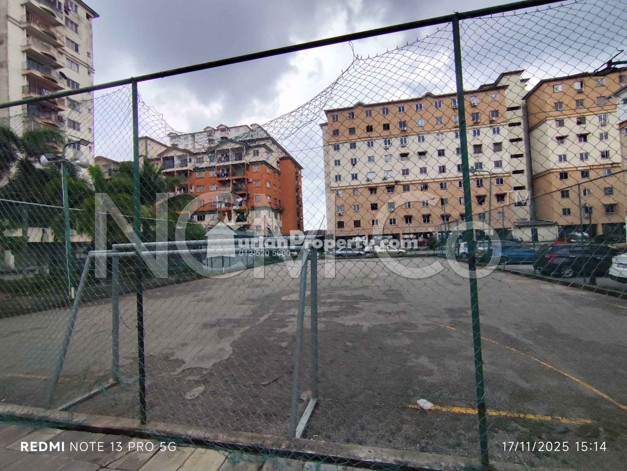 Apartment For Auction at Golden Villa