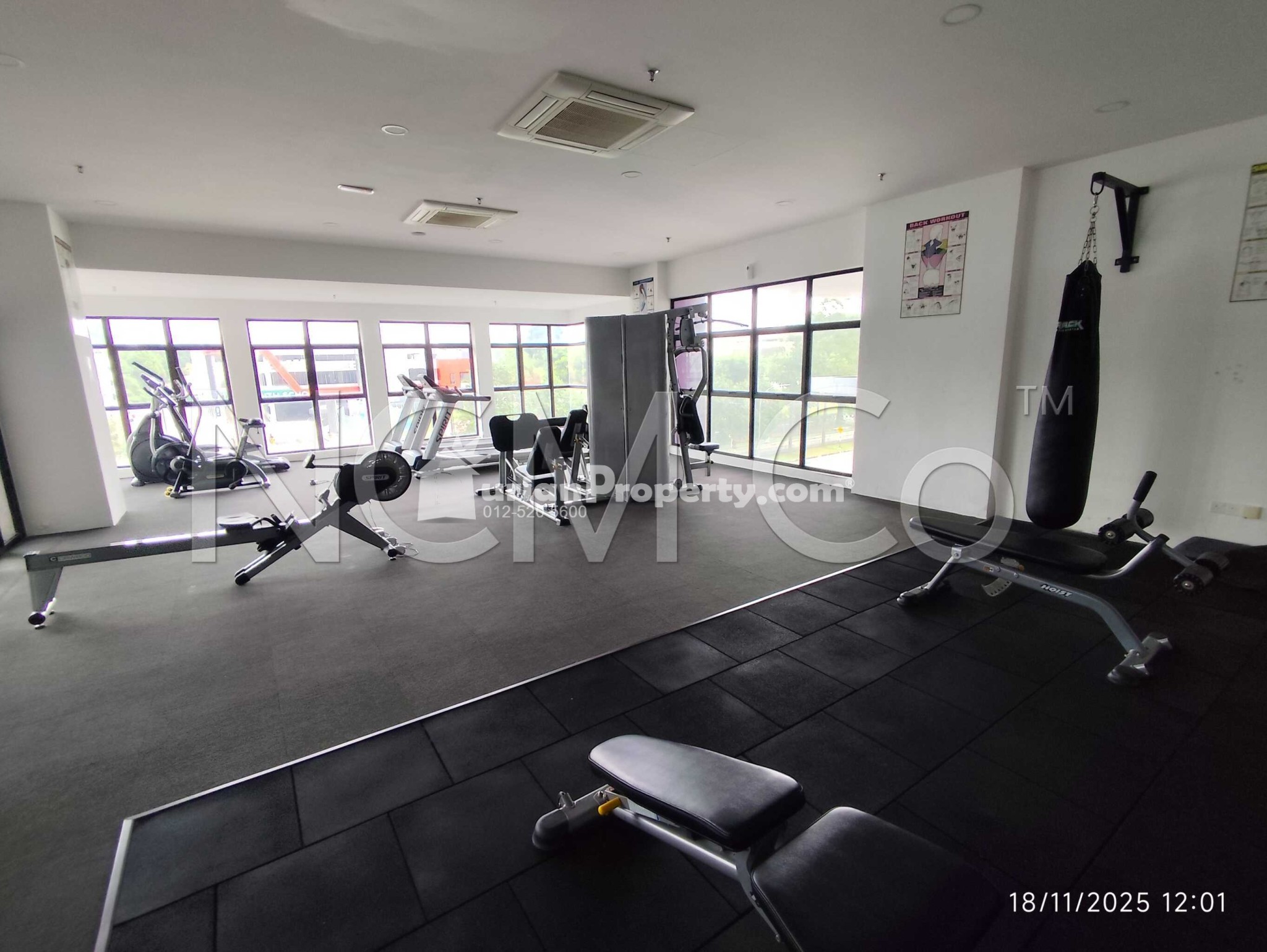 SOHO For Auction at SOHO Trio Permai