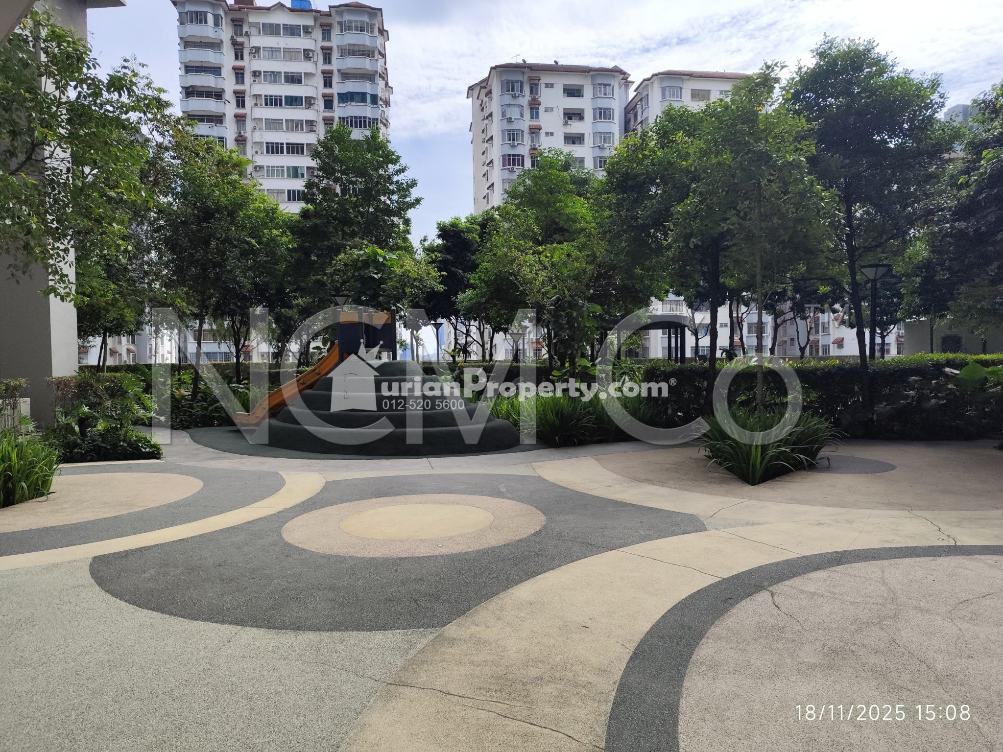 Condo For Auction at The Rainz