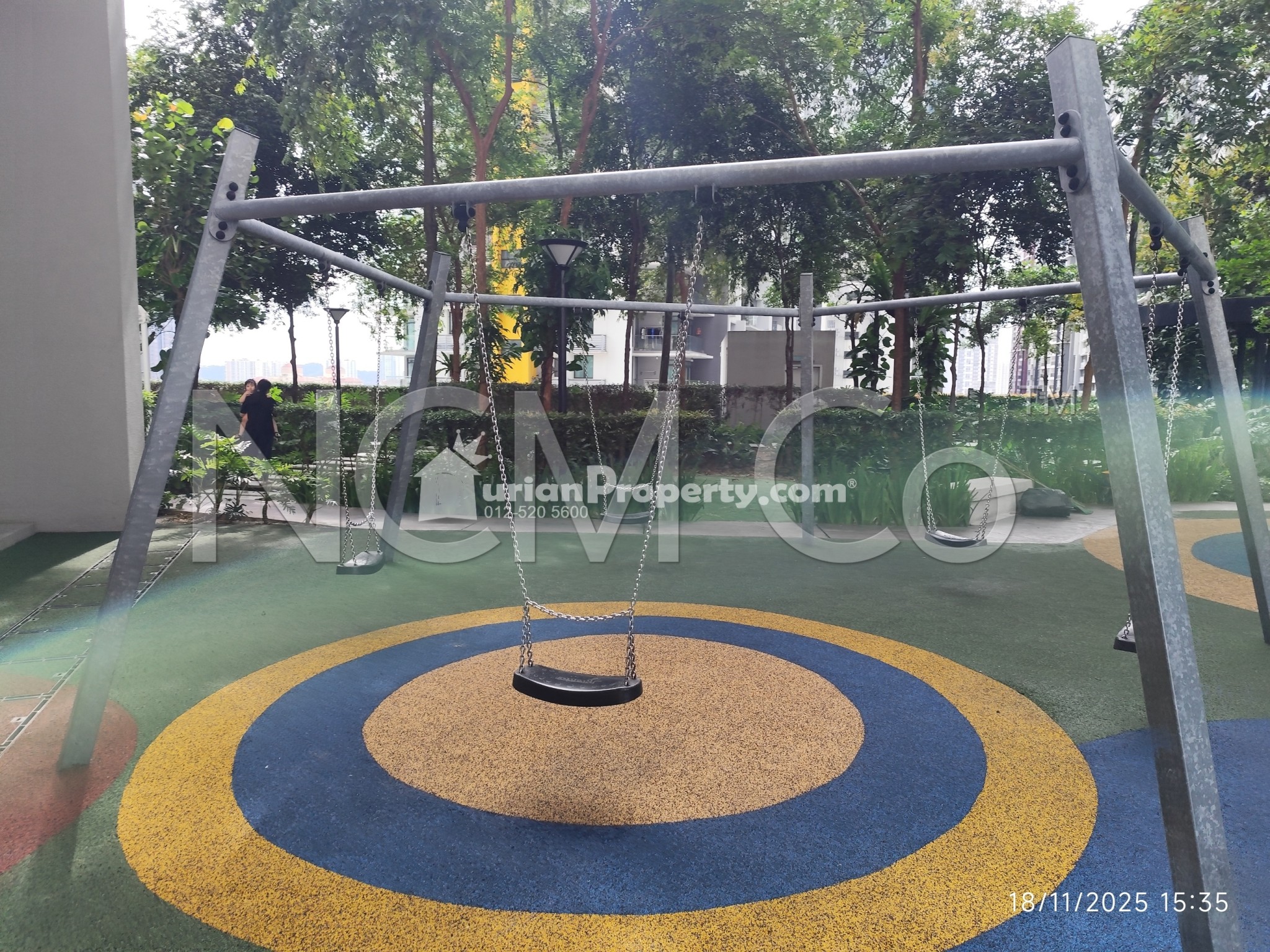 Condo For Auction at The Rainz