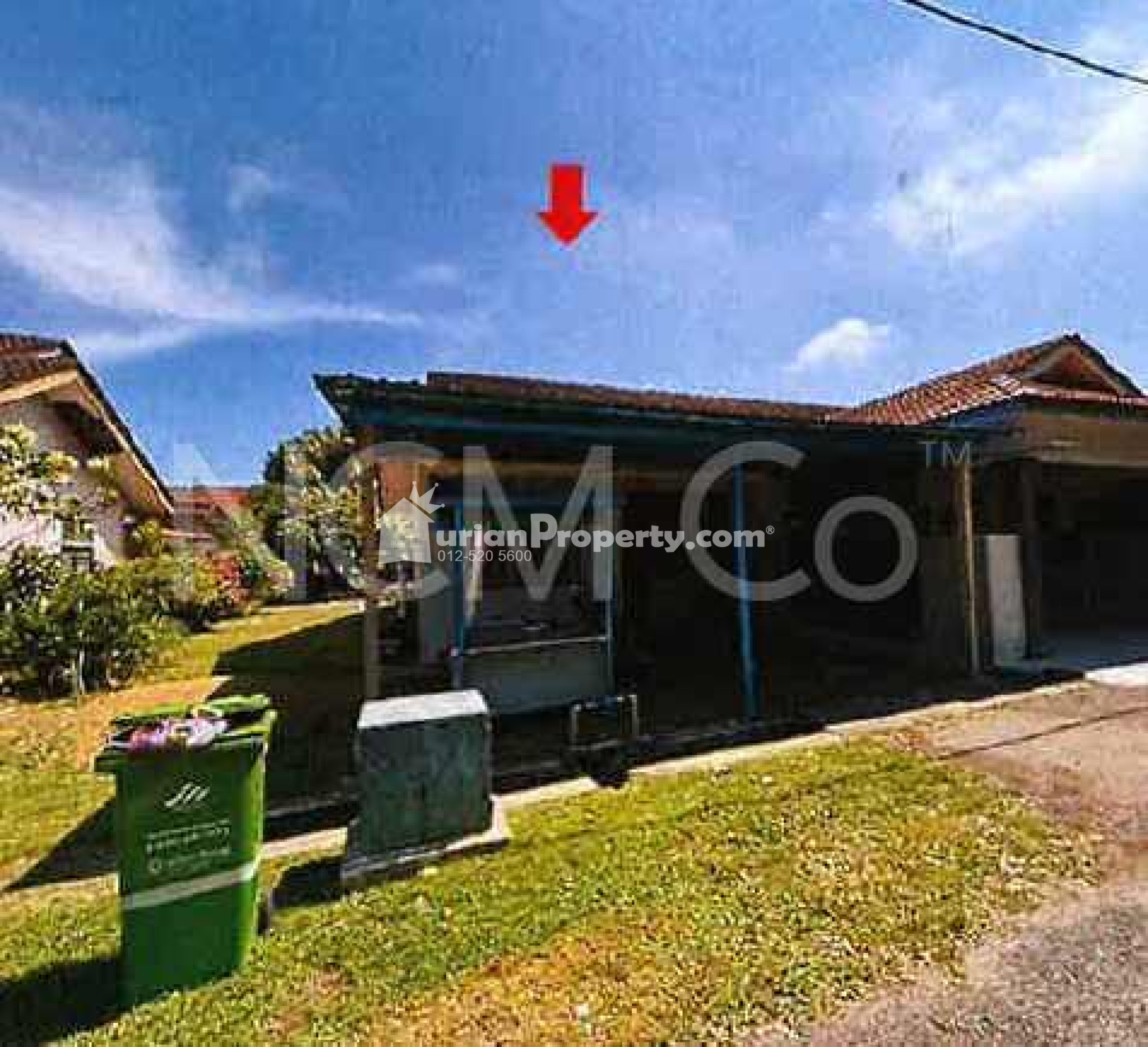 Terrace House For Auction at Kuala Rompin