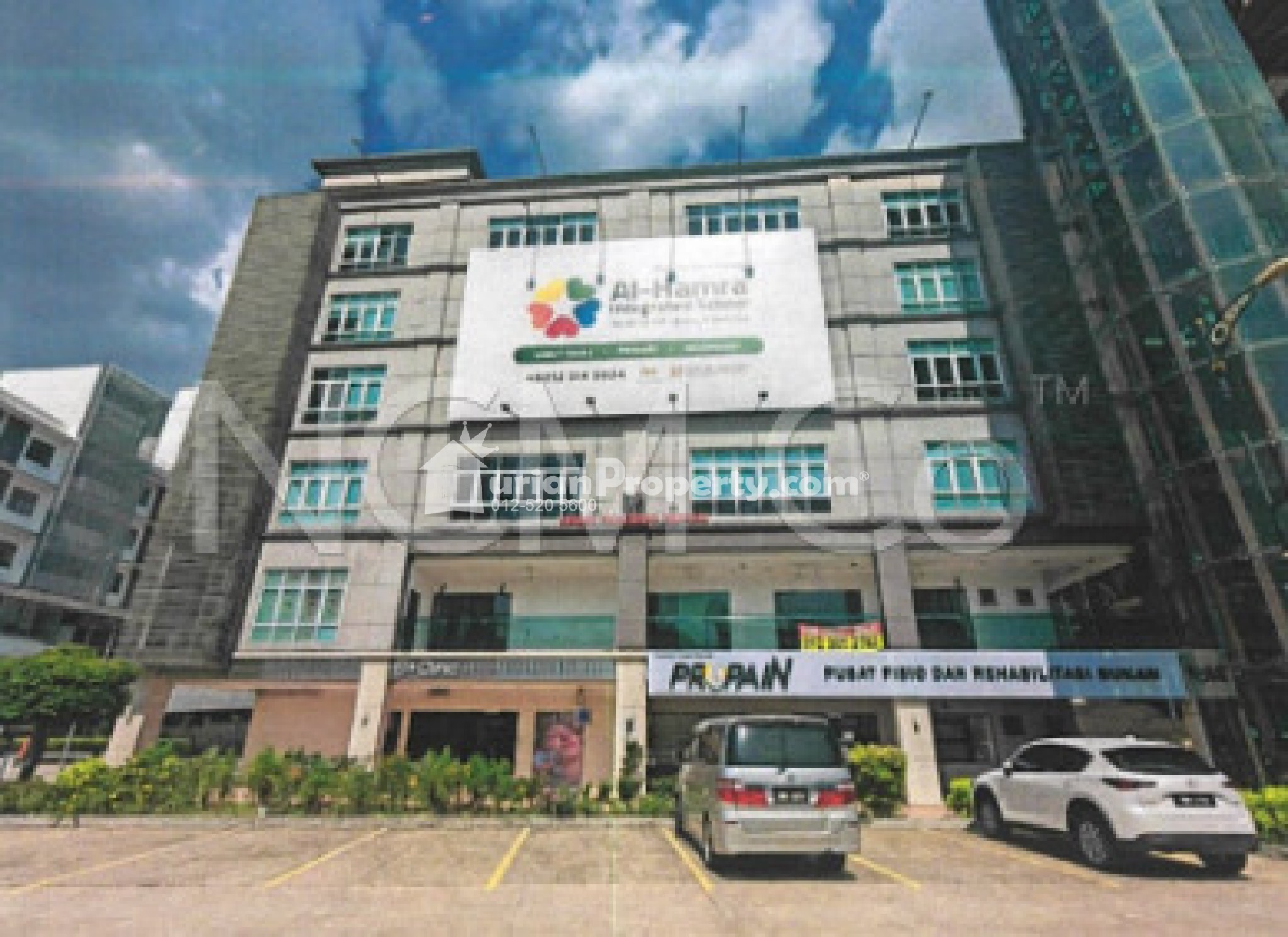 Shop Office For Auction at Encorp Strand Garden Office