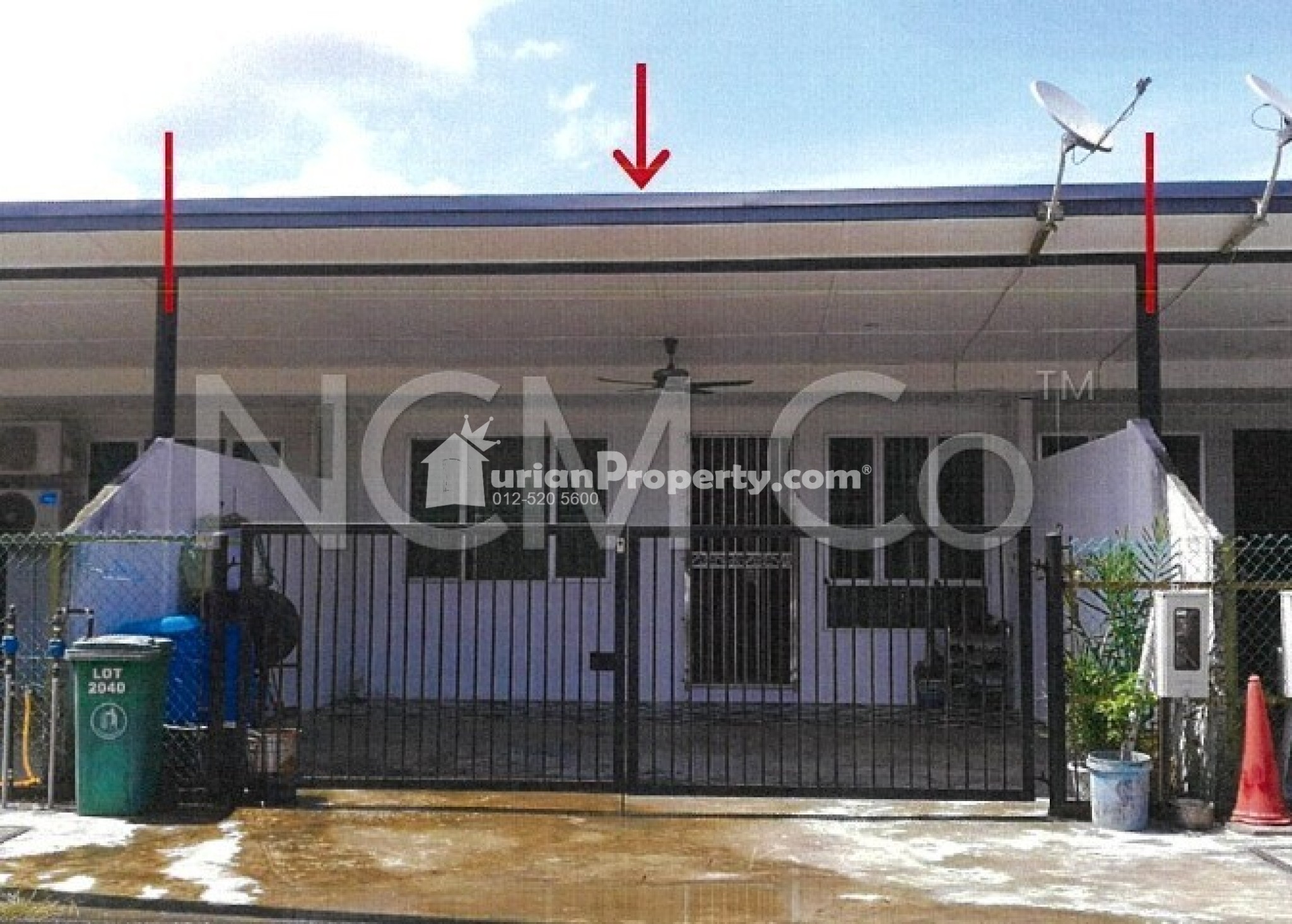 Terrace House For Auction at Sibu