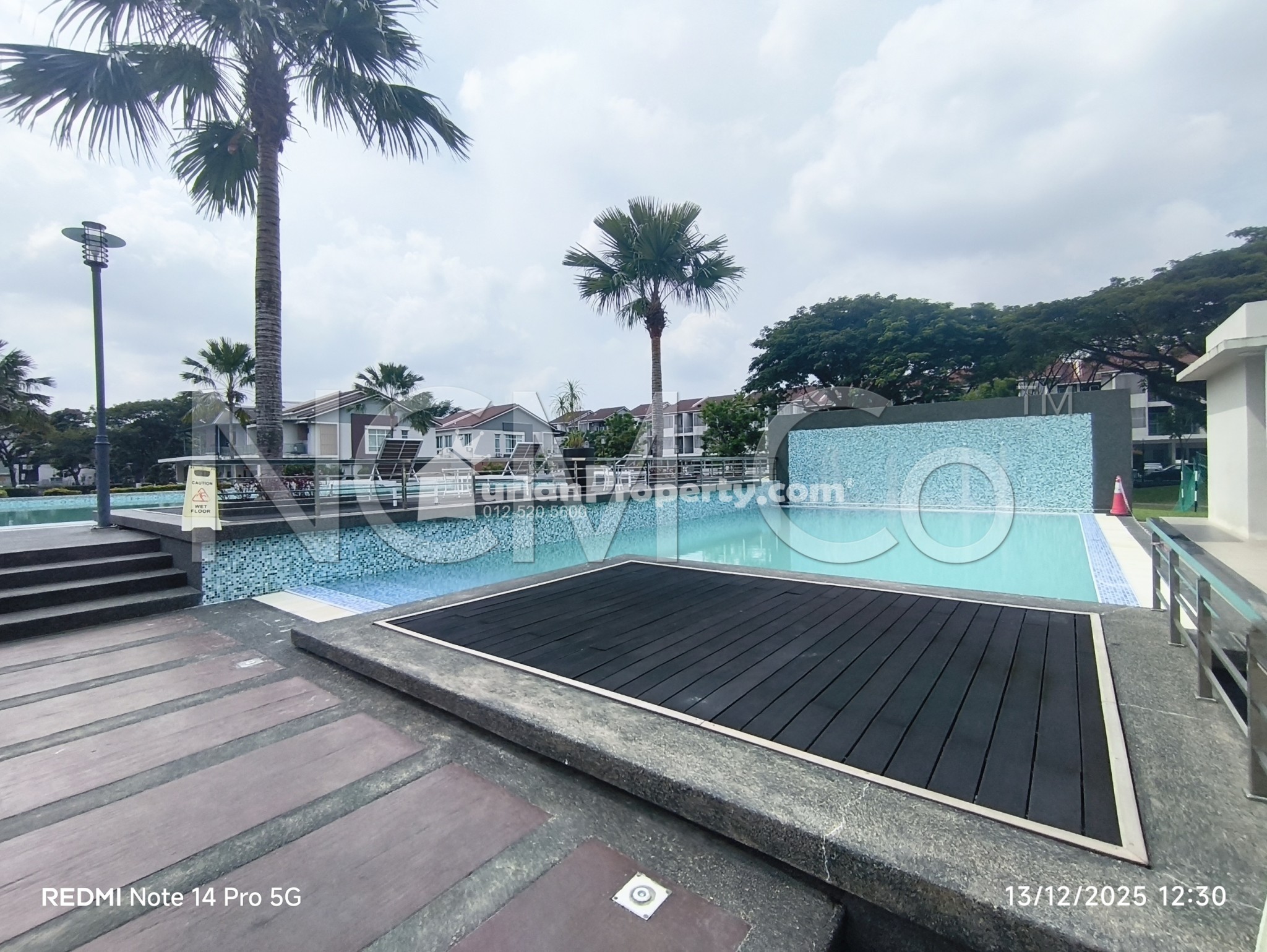 Terrace House For Auction at Raintree Park @ Pearl City