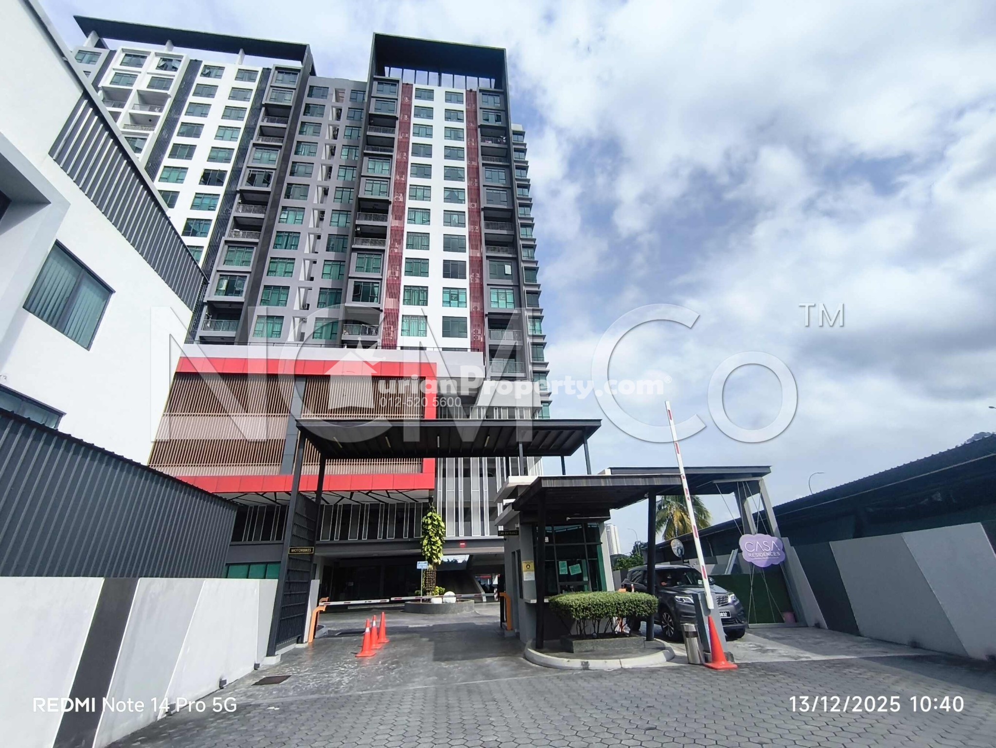 Condo For Auction at Casa Residence