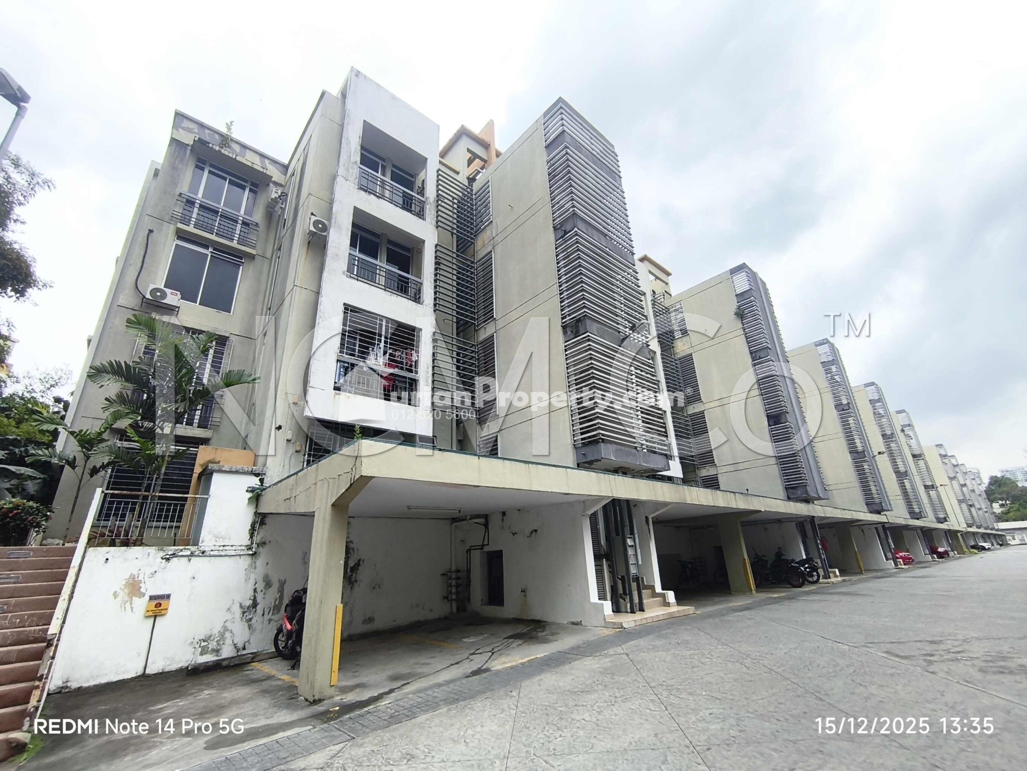 Terrace House For Auction at Cyberia SmartHomes