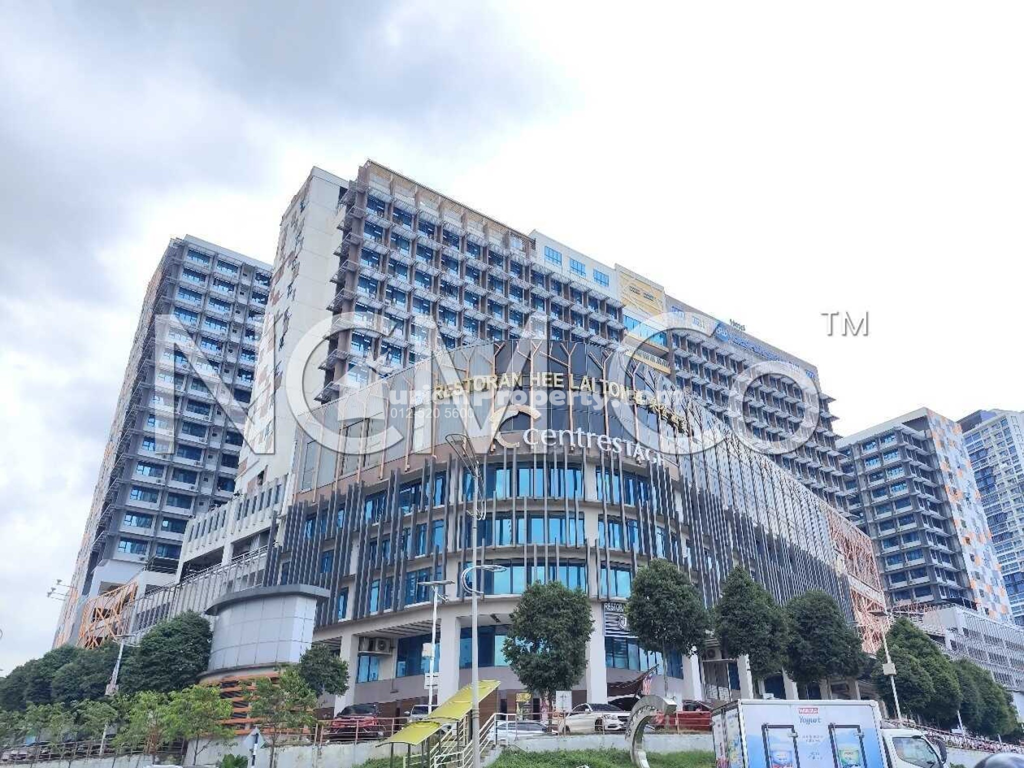Serviced Residence For Auction at Centrestage