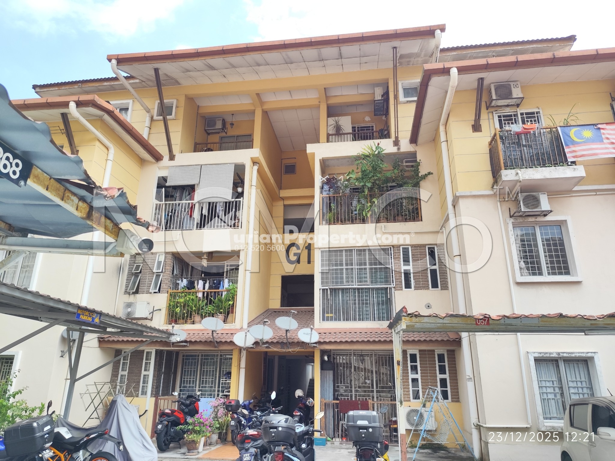 Apartment For Auction at Andari Townvilla