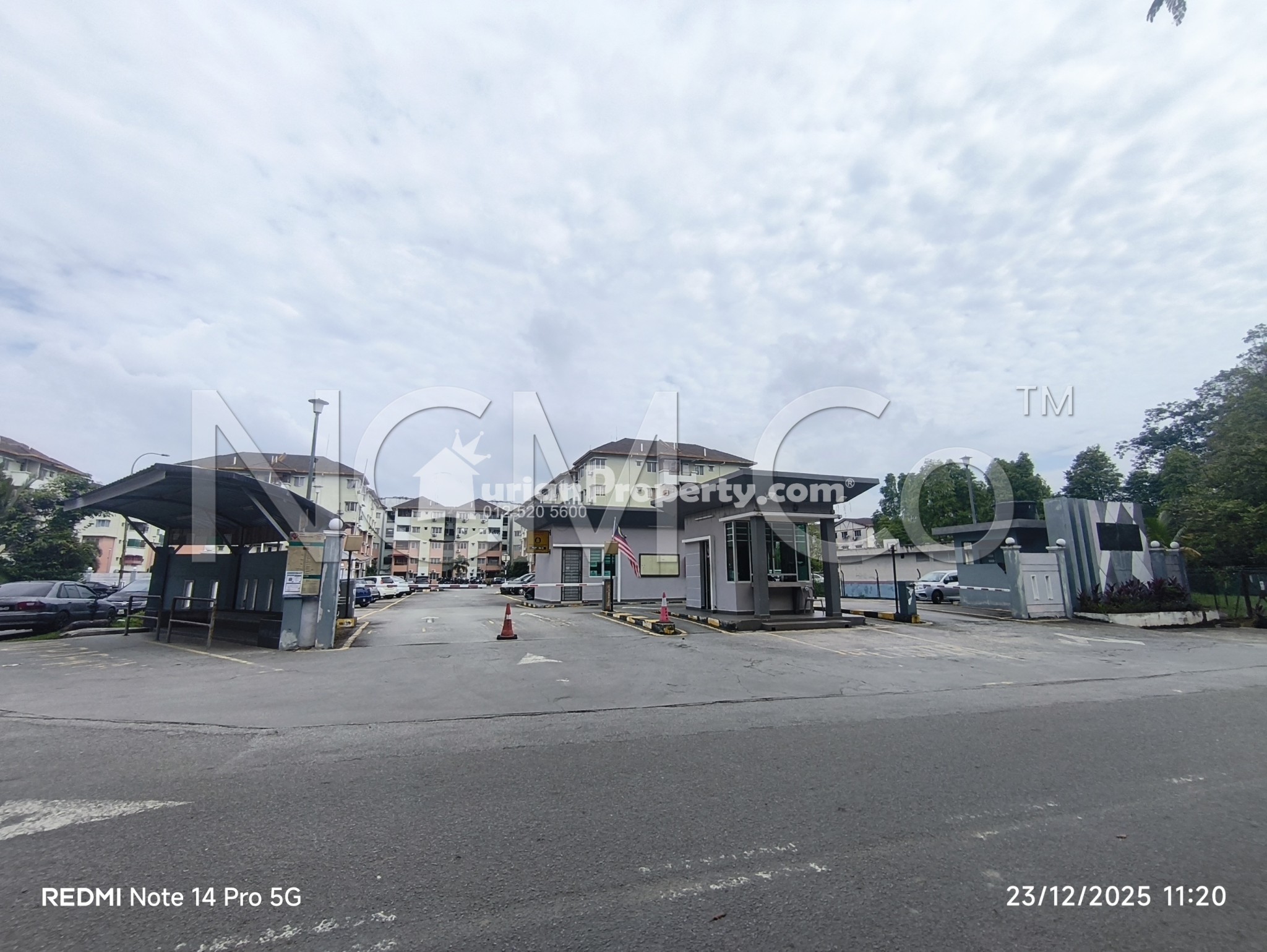 Apartment For Auction at Sutera Apartment