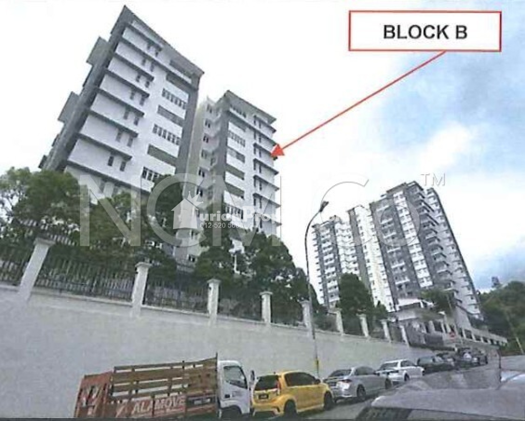 Apartment For Auction at Lavender Residence