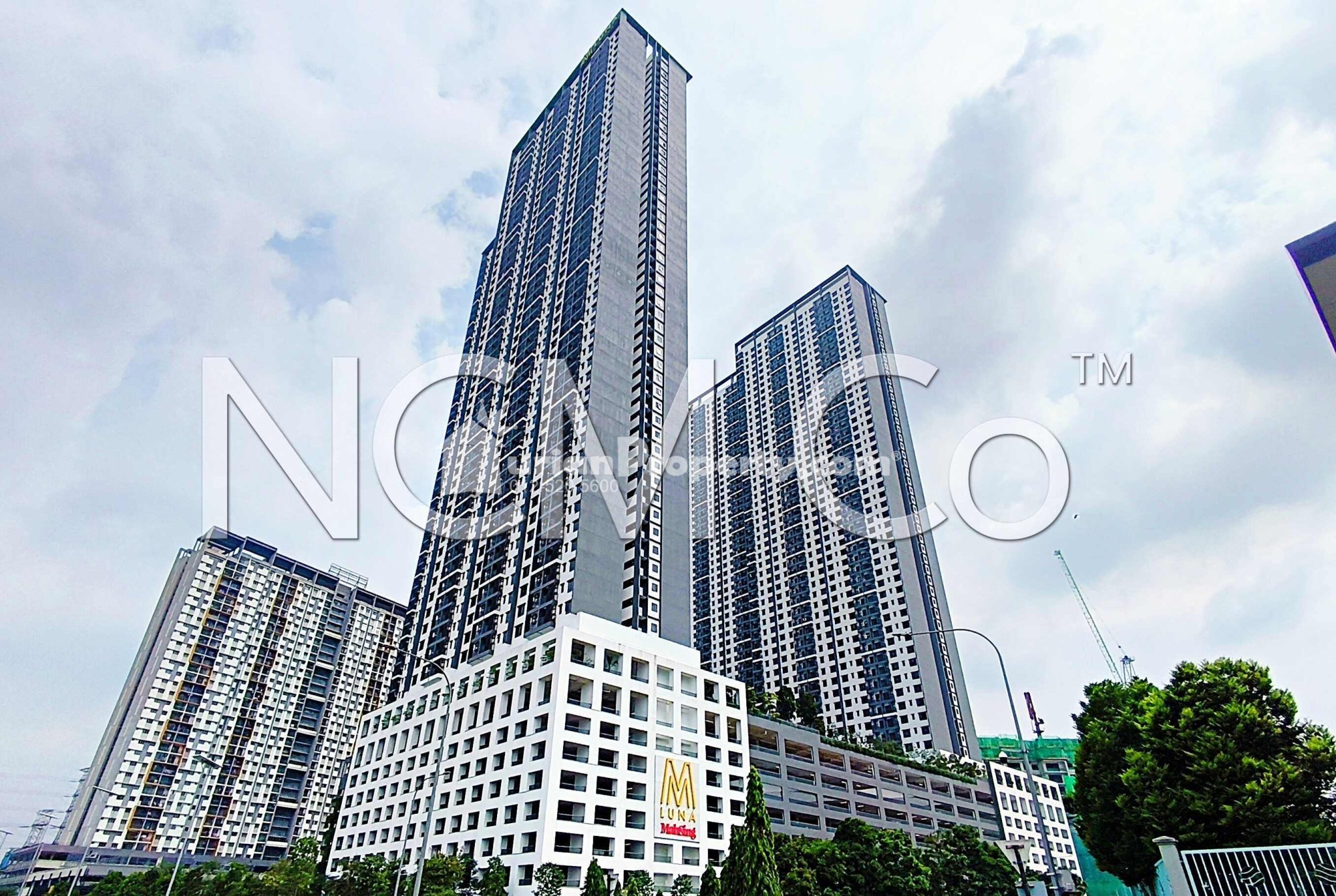 Serviced Residence For Auction at M Luna