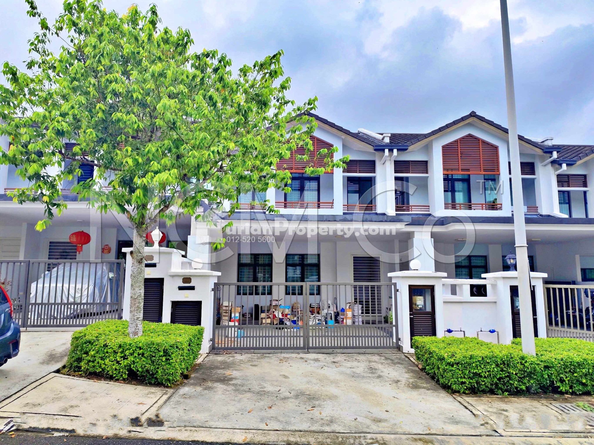 Terrace House For Auction at Cradleton @ Eco Majestic