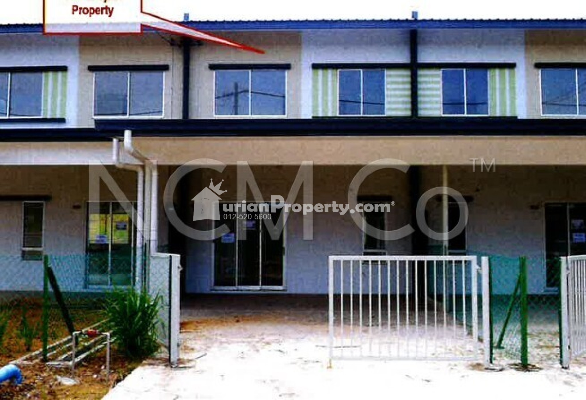 Terrace House For Auction at Taman Seri Lemawang