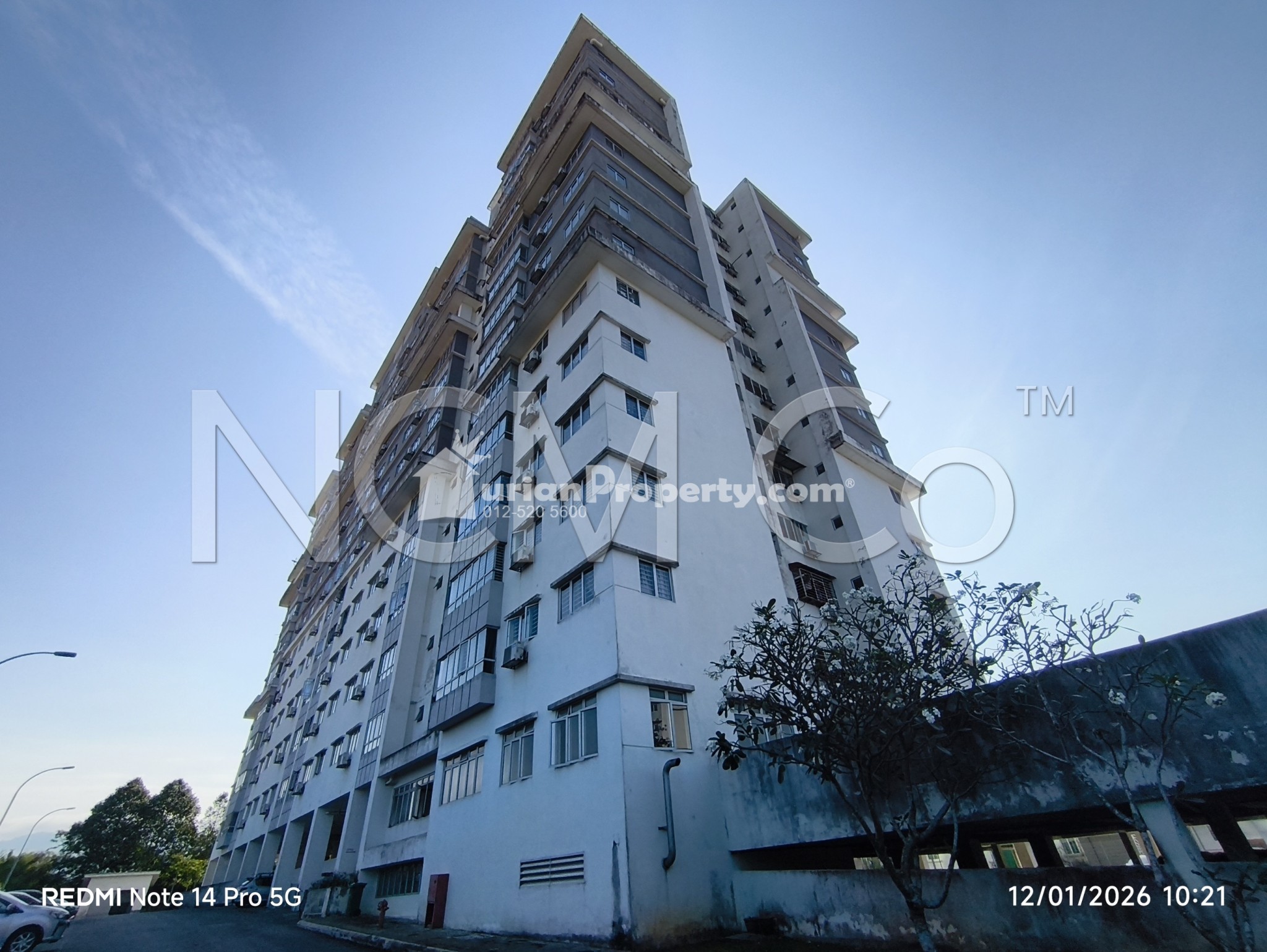 Apartment For Auction at The Residence 1