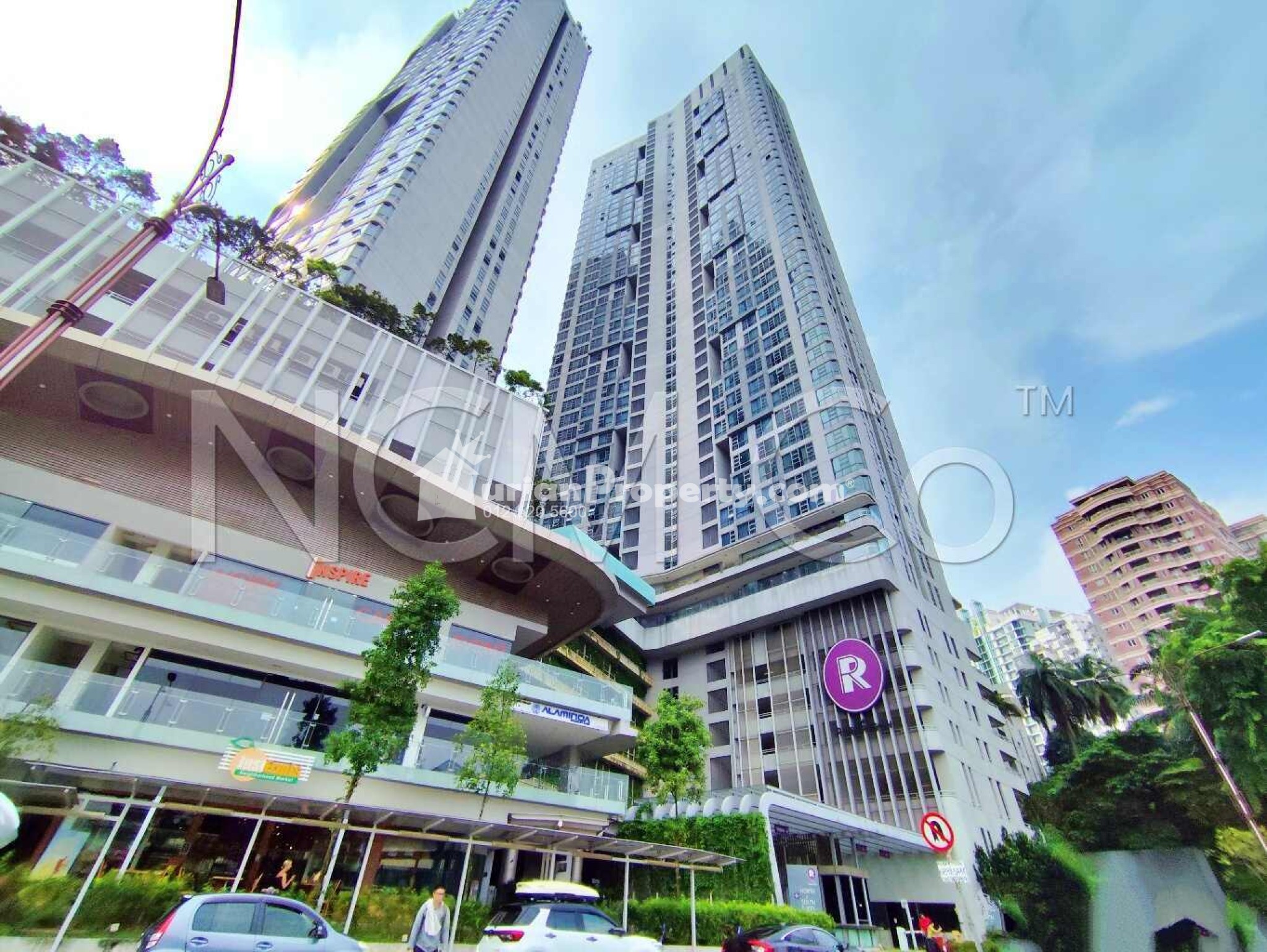 Serviced Residence For Auction at The Robertson