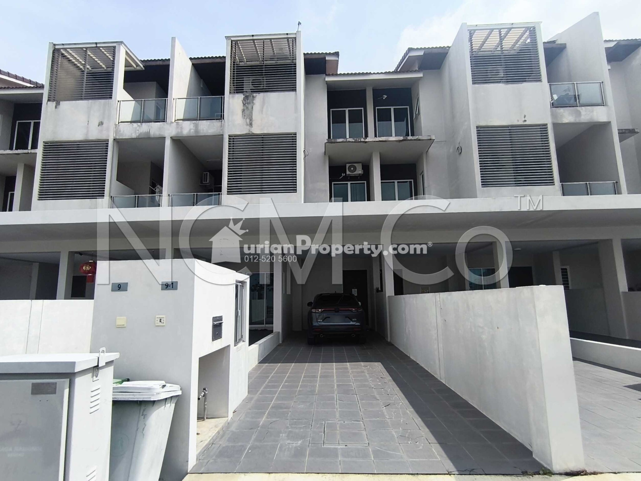 Terrace House For Auction at Raintree Park @ Pearl City