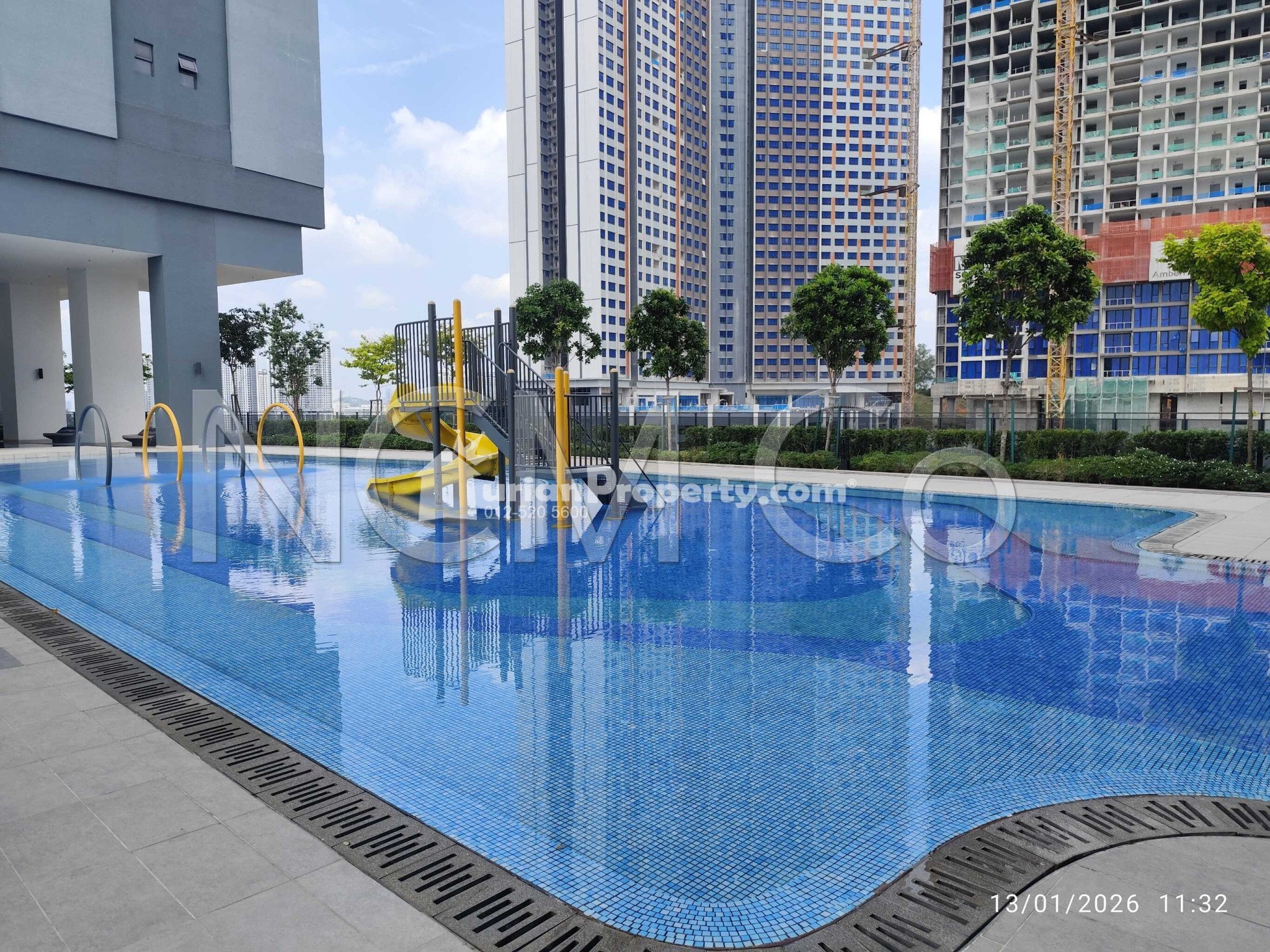 Serviced Residence For Auction at 8th & Stellar