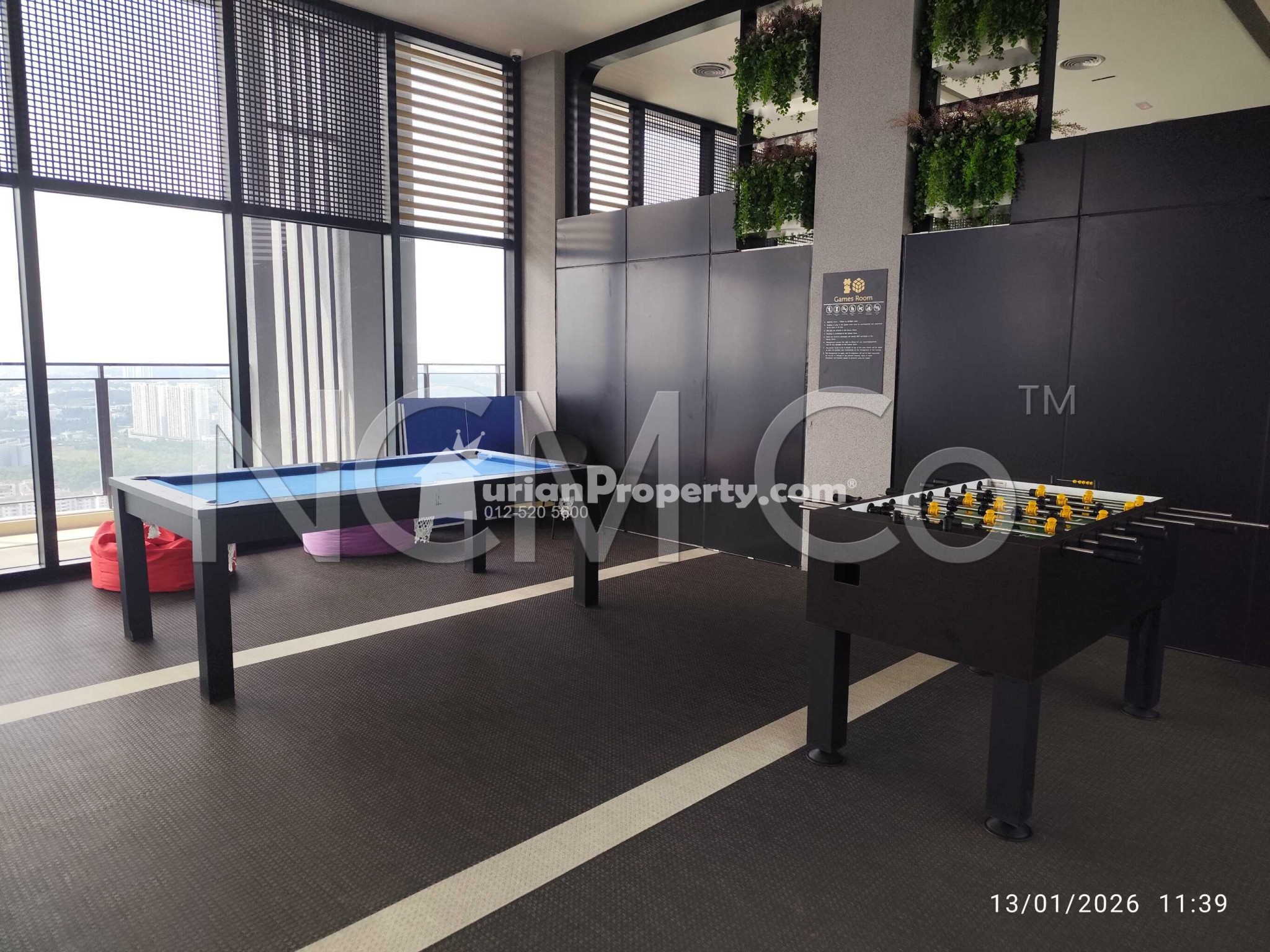 Serviced Residence For Auction at 8th & Stellar