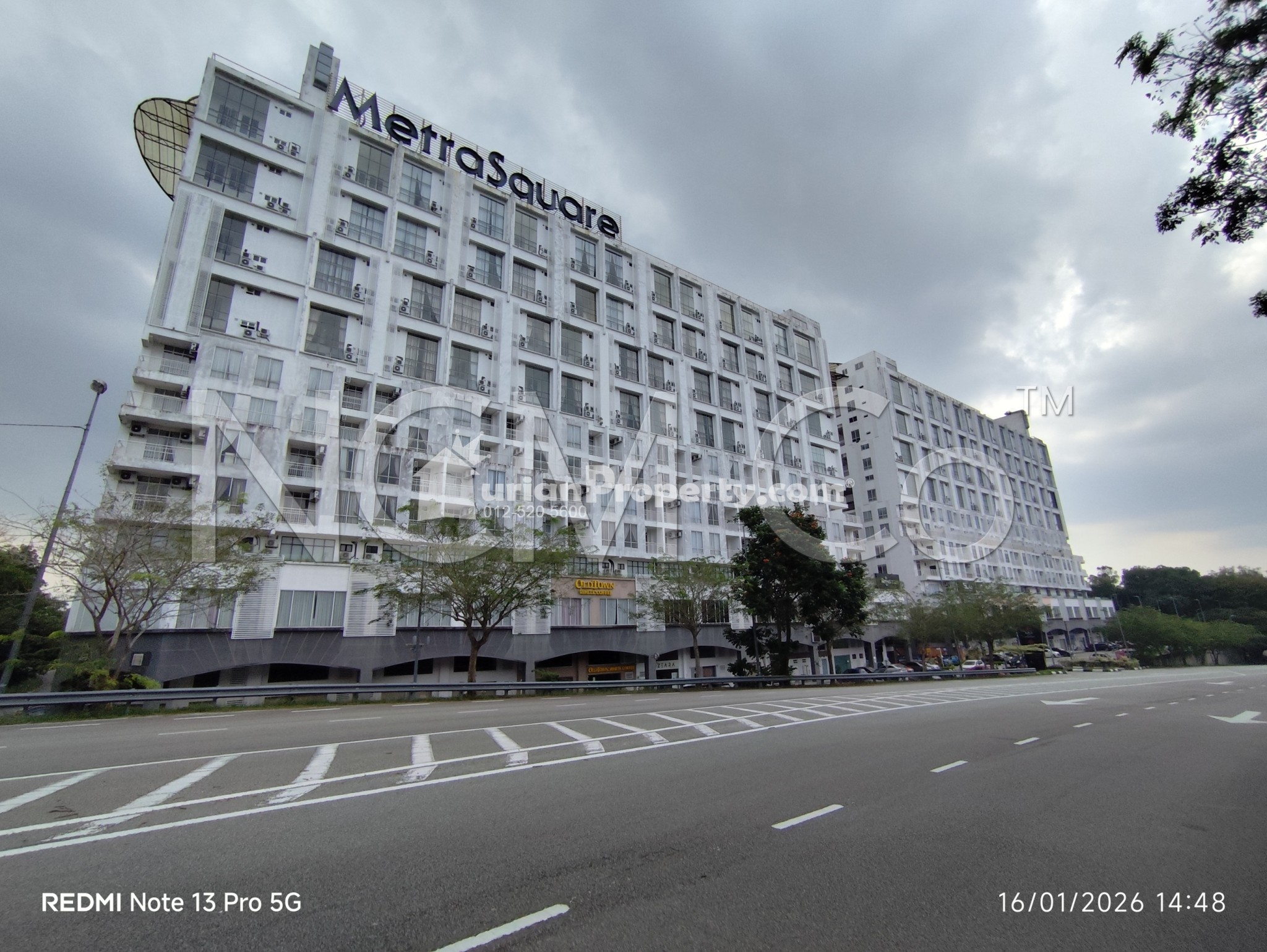 Shop For Auction at Pusat Komersial Ayer Keroh