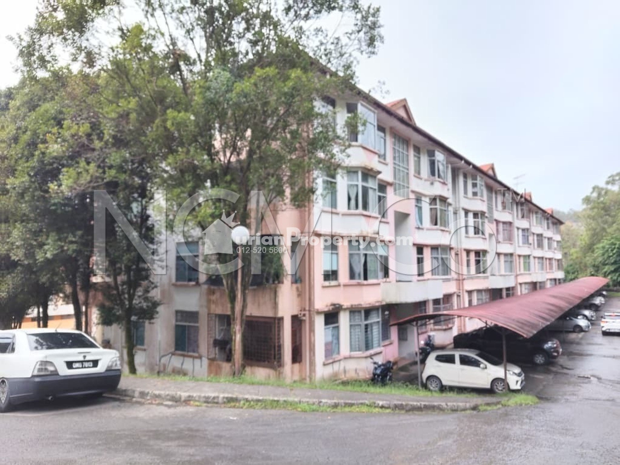Apartment For Auction at Country Heights Apartments 3