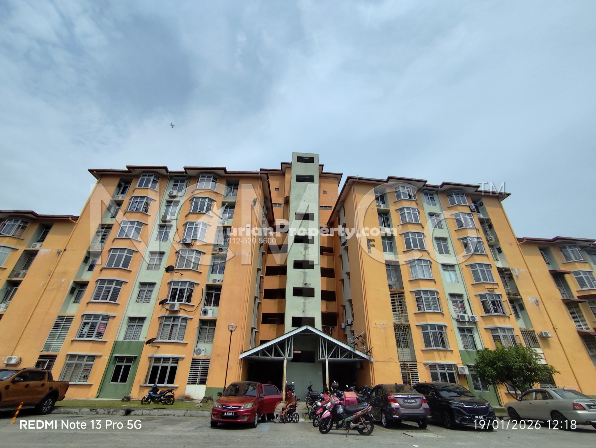 Apartment For Auction at Seroja Apartment