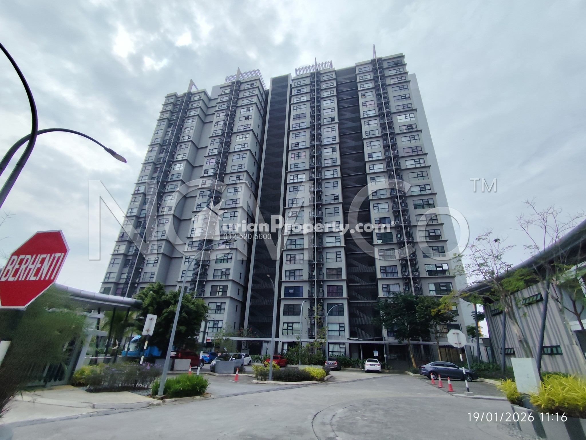 SOHO For Auction at HYVE Cyber Bistari