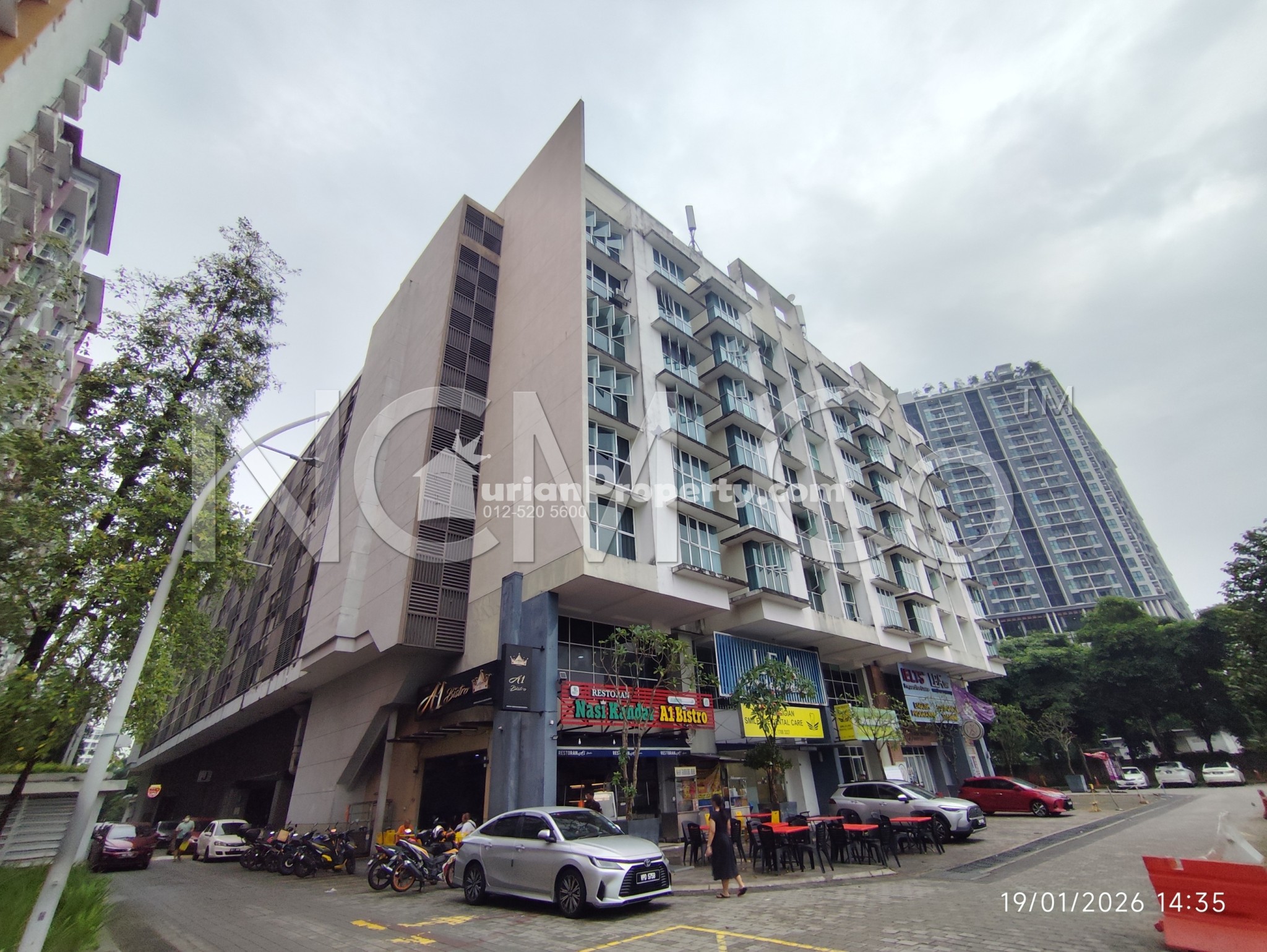 Shop Office For Auction at Pacific Place