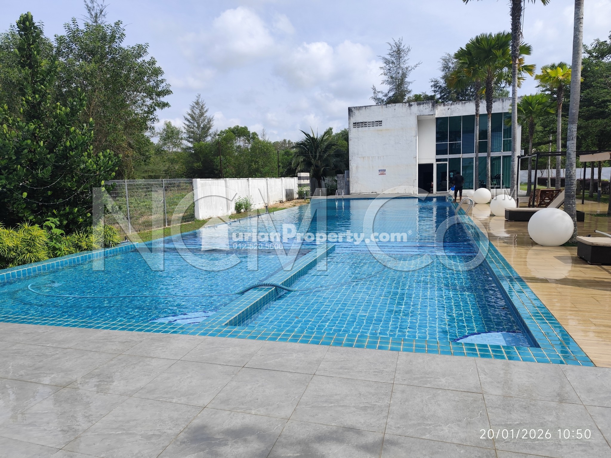 Terrace House For Auction at Kuantan