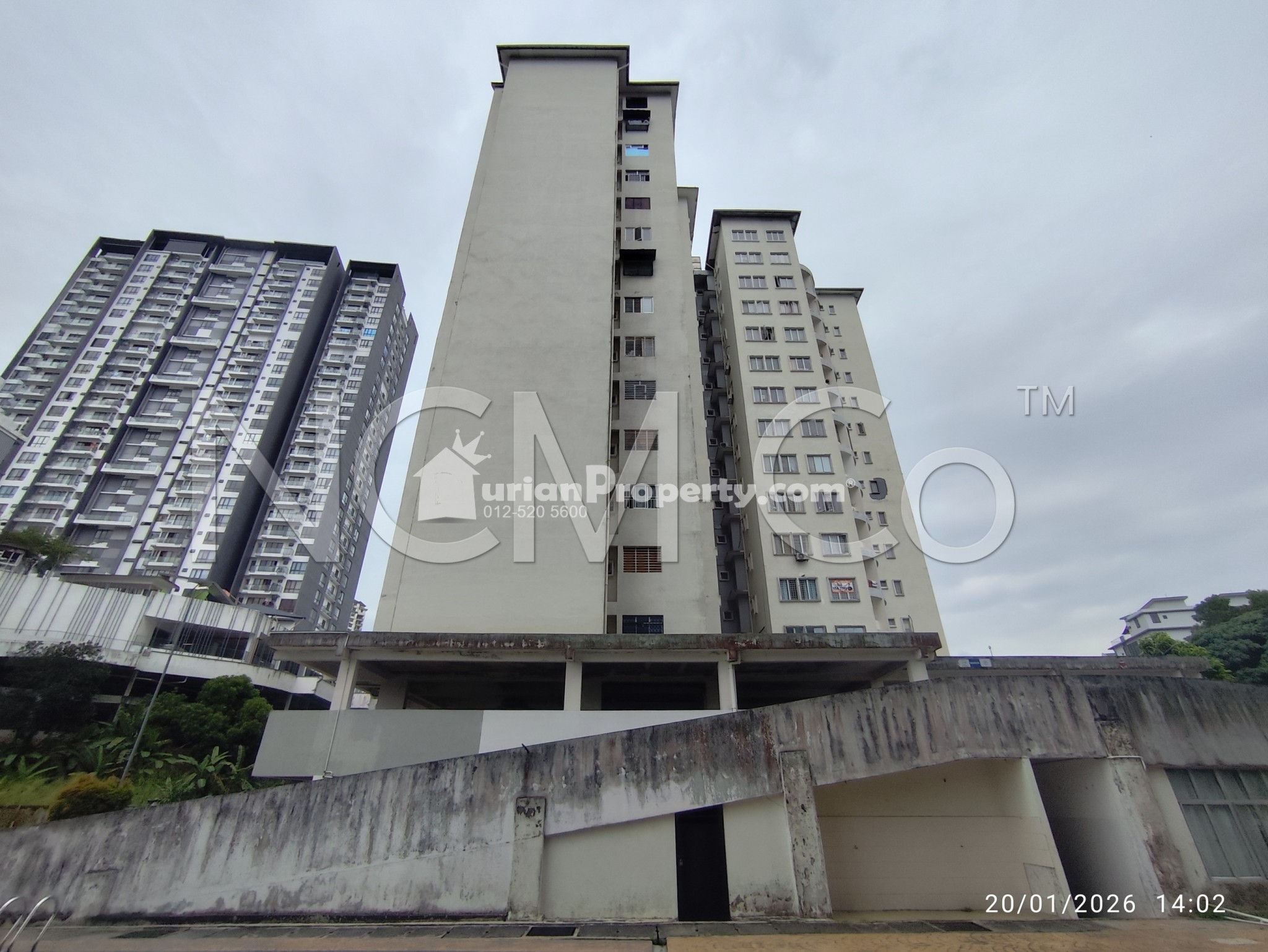 Condo For Auction at Casa Suria