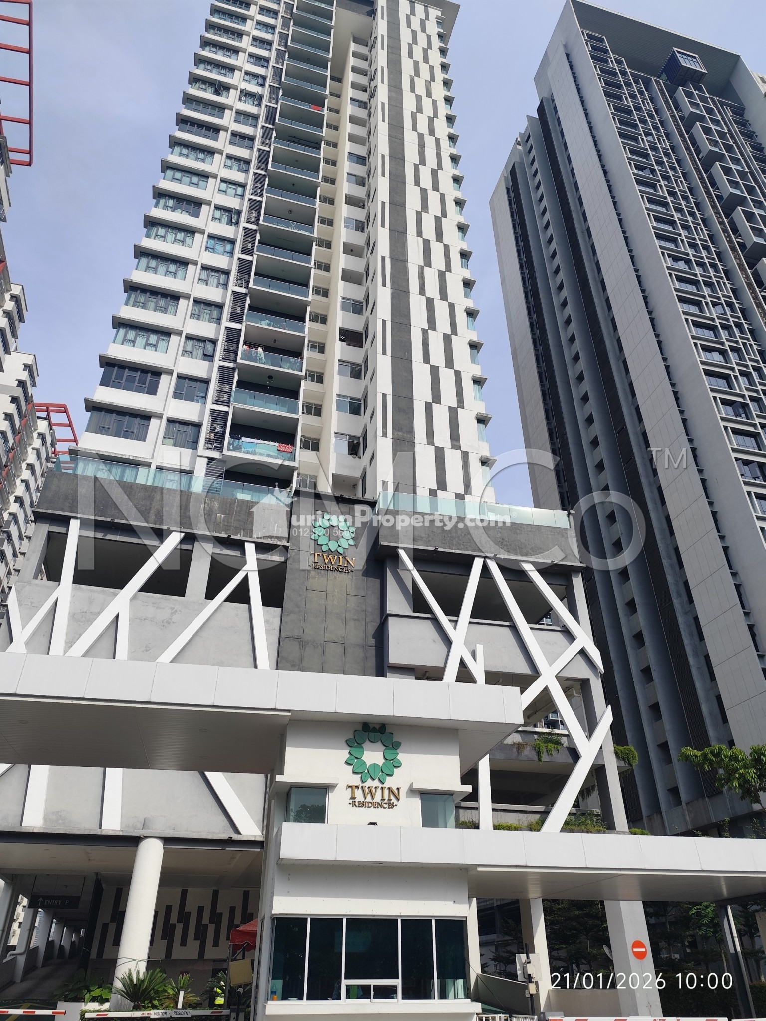 Serviced Residence For Auction at Twinz Residences