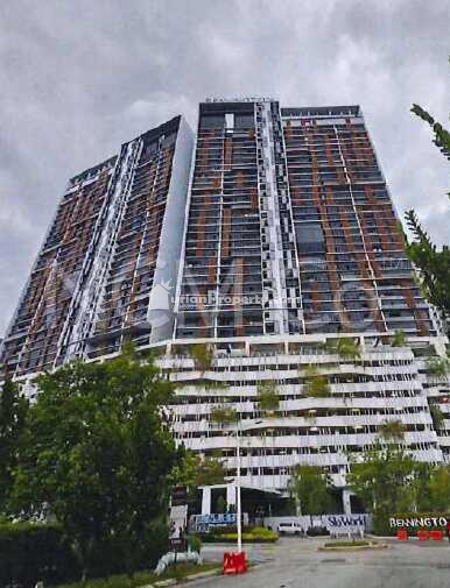 Condo For Auction at Bennington Residences @ Sky Arena