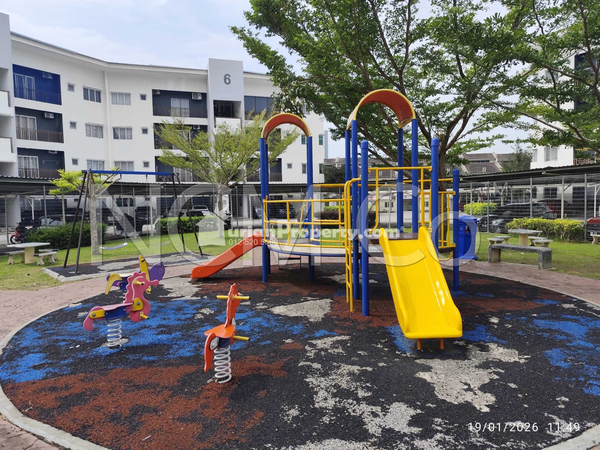 Terrace House For Auction at Embun Residence