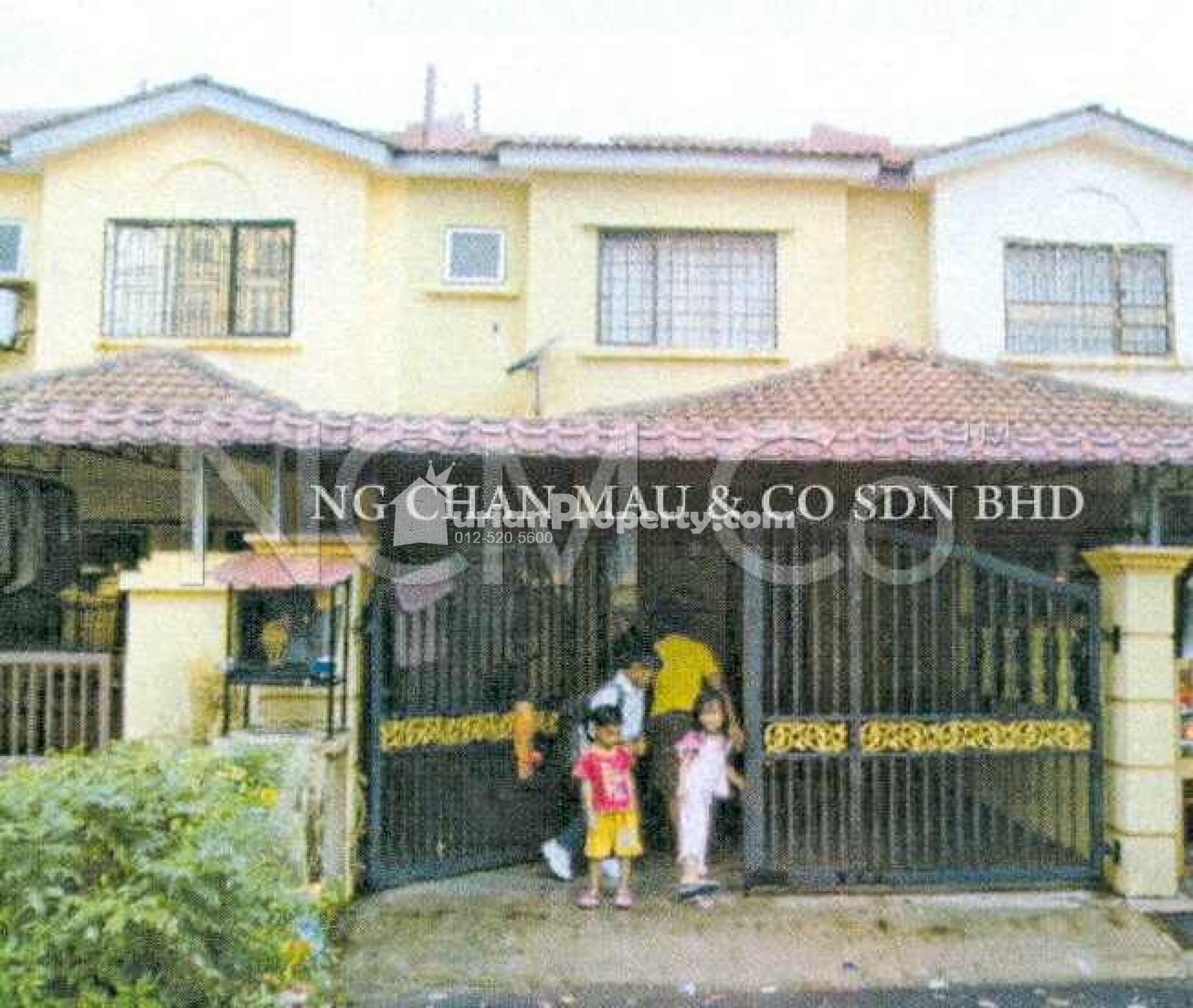 Terrace House For Auction at Green Valley Park (Pinggiran Lembah Hijau)