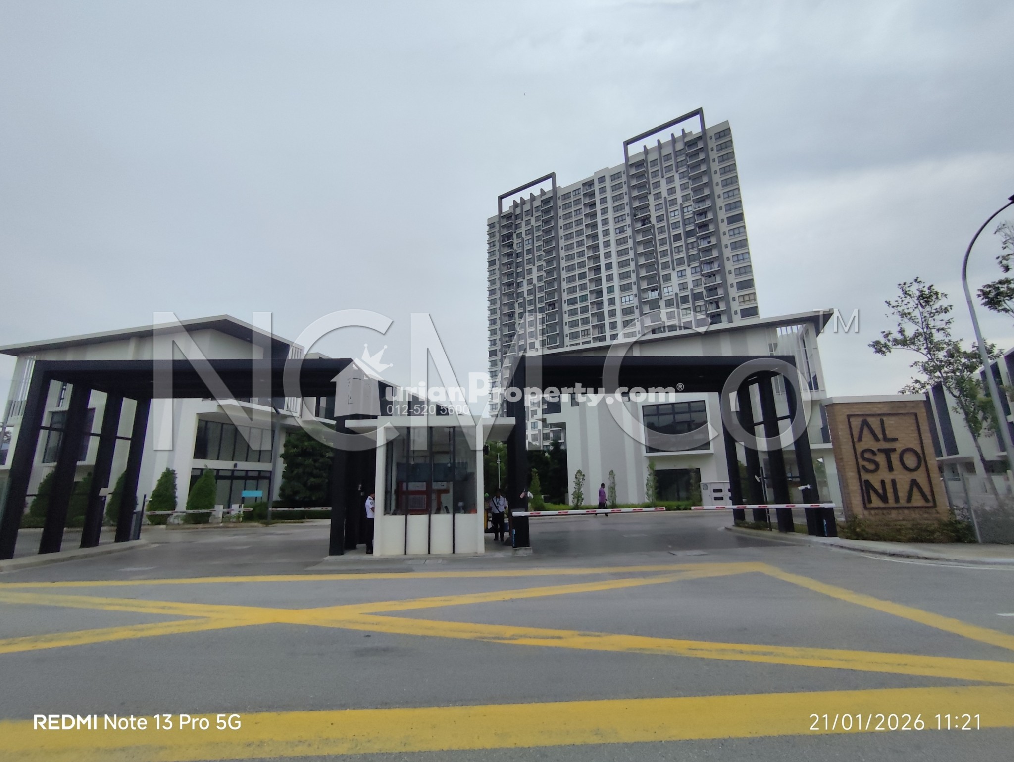 Condo For Auction at Alstonia