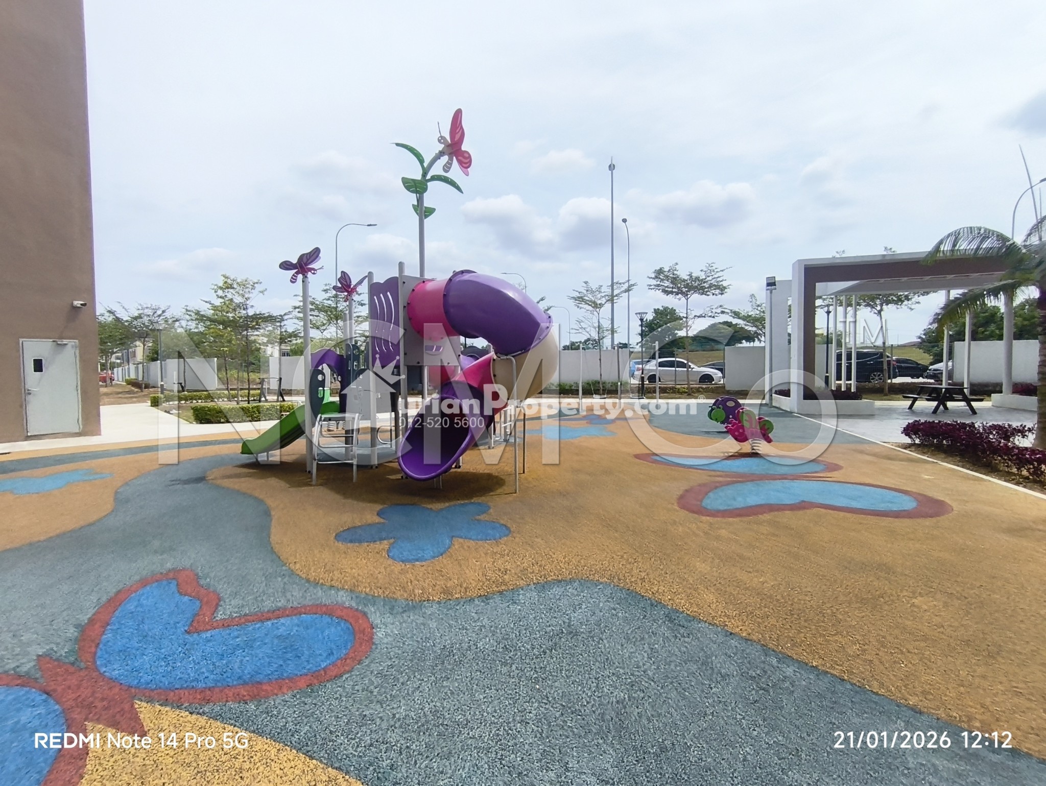 Apartment For Auction at Sierra Heights