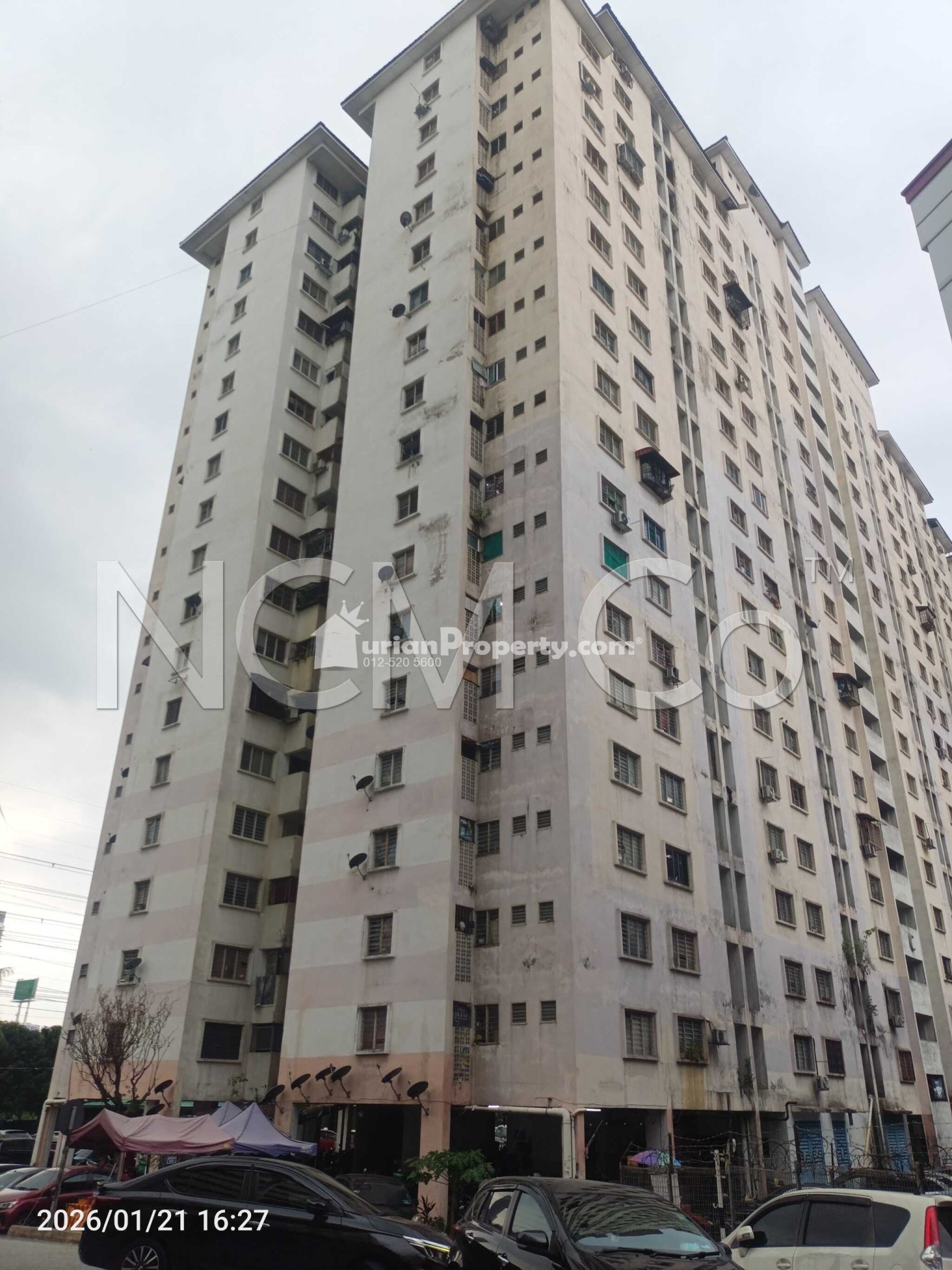 Apartment For Auction at Pelangi Damansara