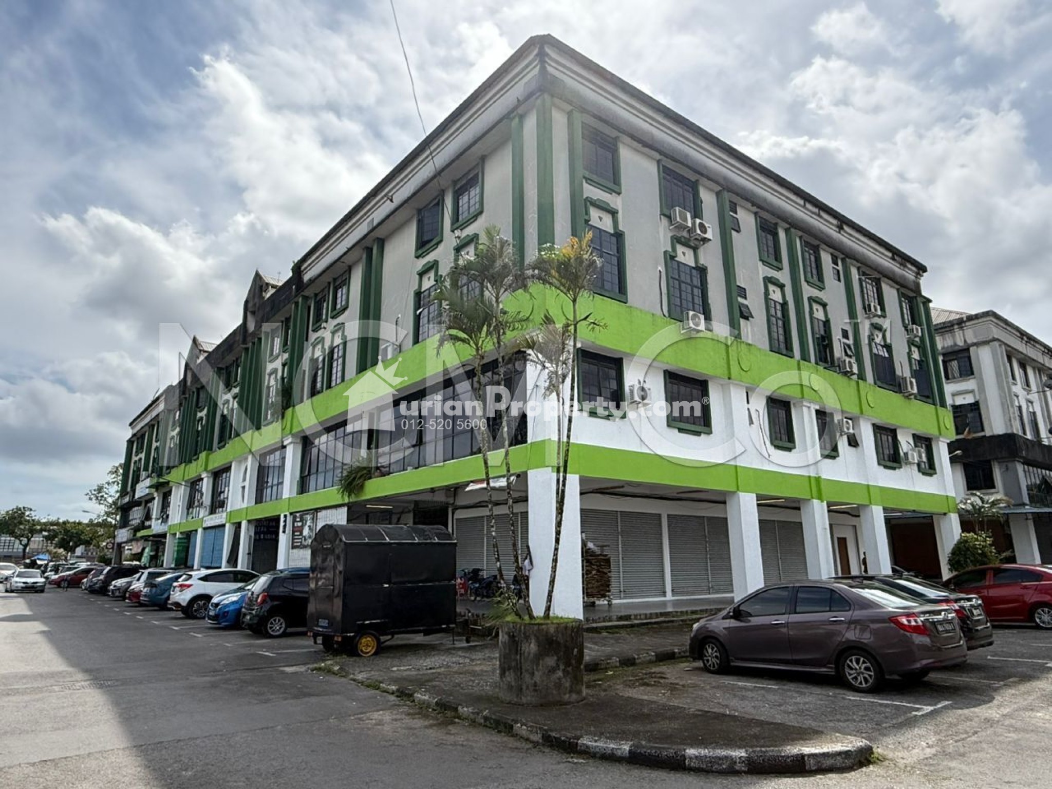 Apartment For Auction at Synergy Square