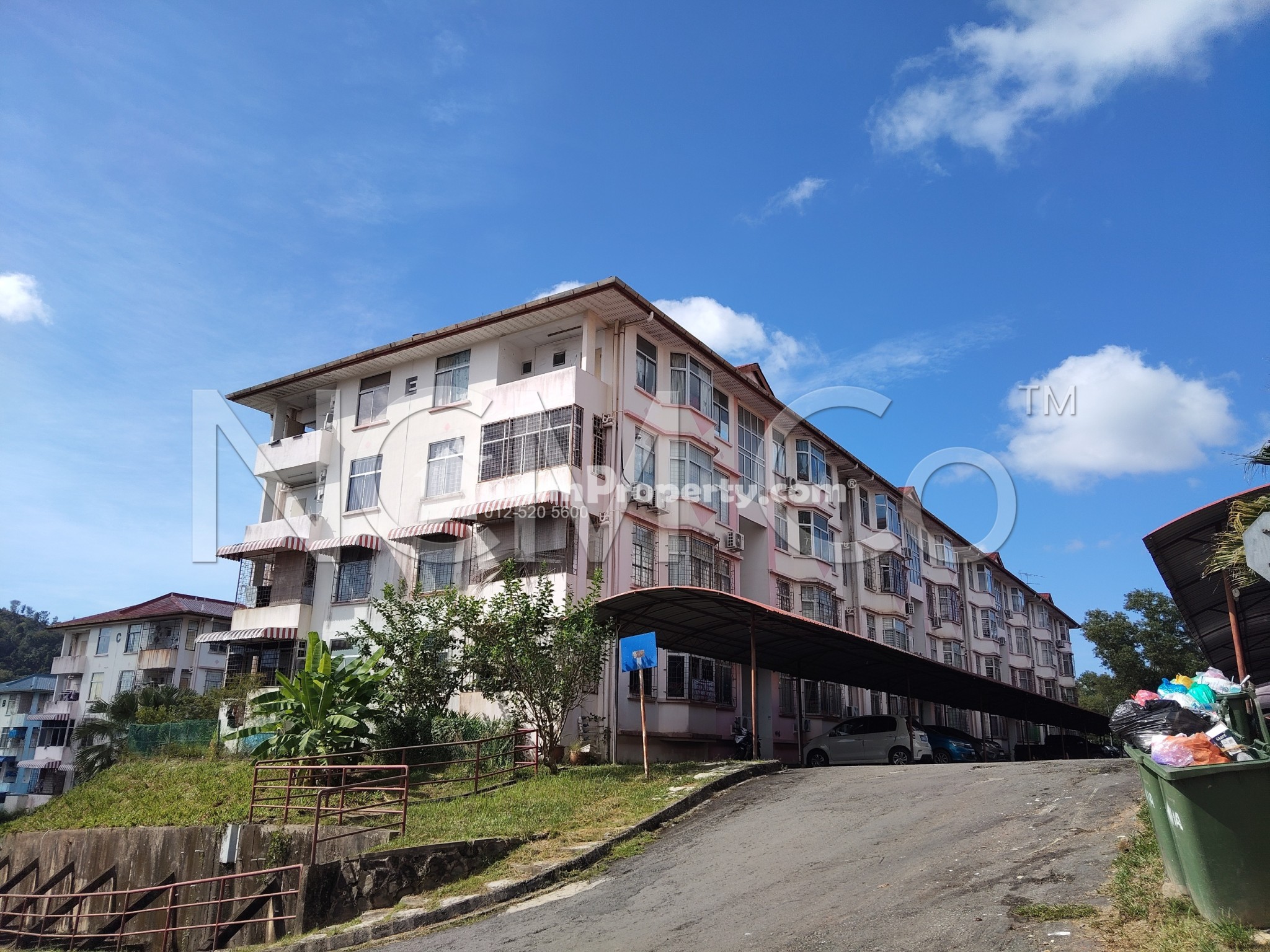 Apartment For Auction at Country Heights Apartments 1