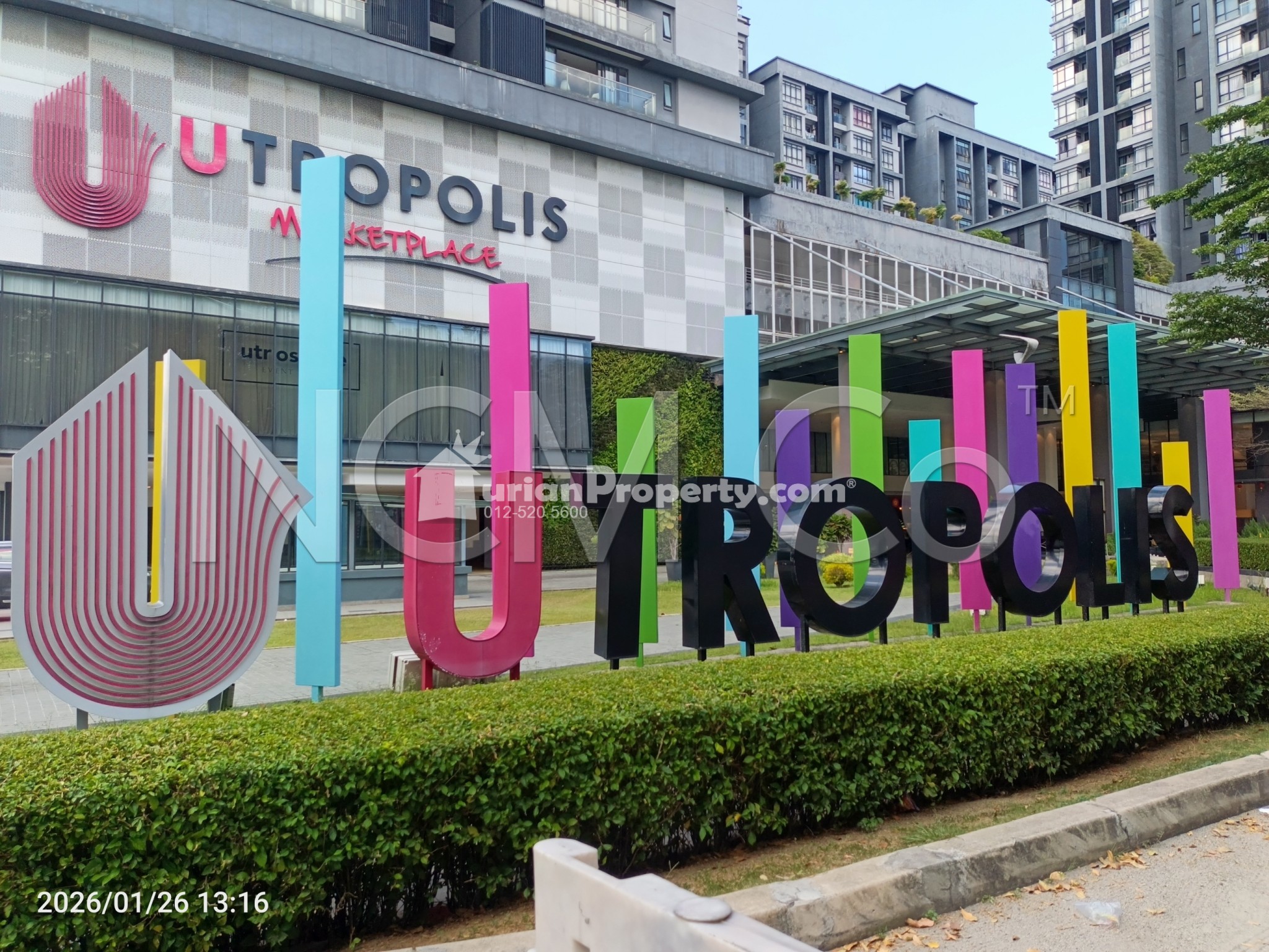 Serviced Residence For Auction at Paramount Utropolis Suite