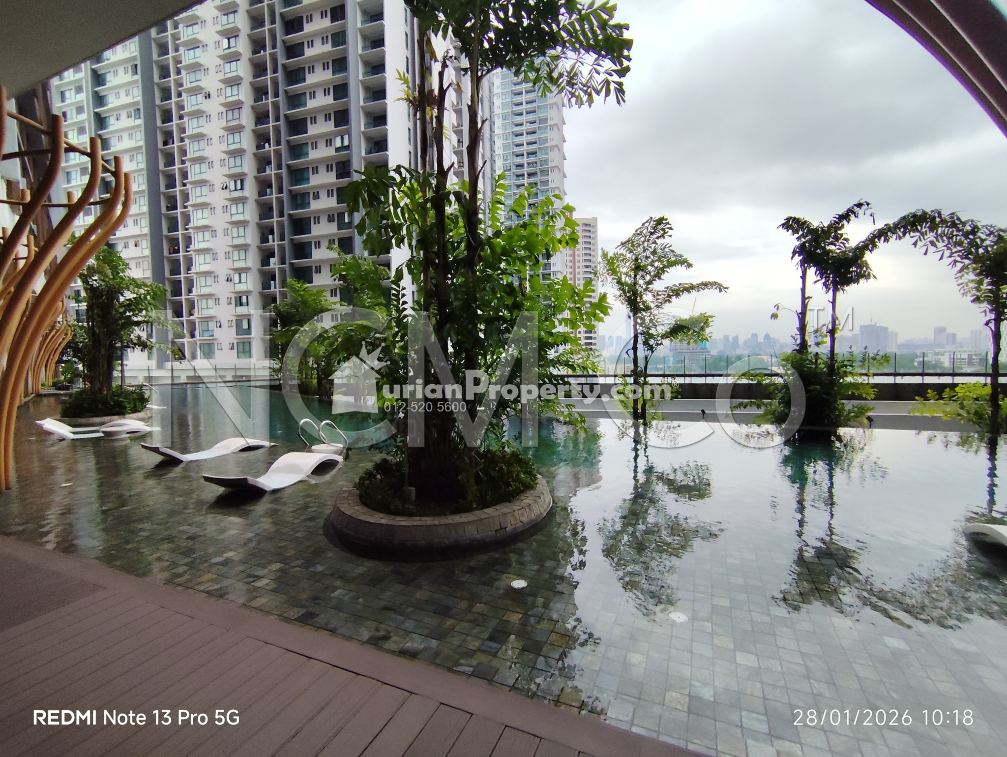 Condo For Auction at Bennington Residences @ Sky Arena