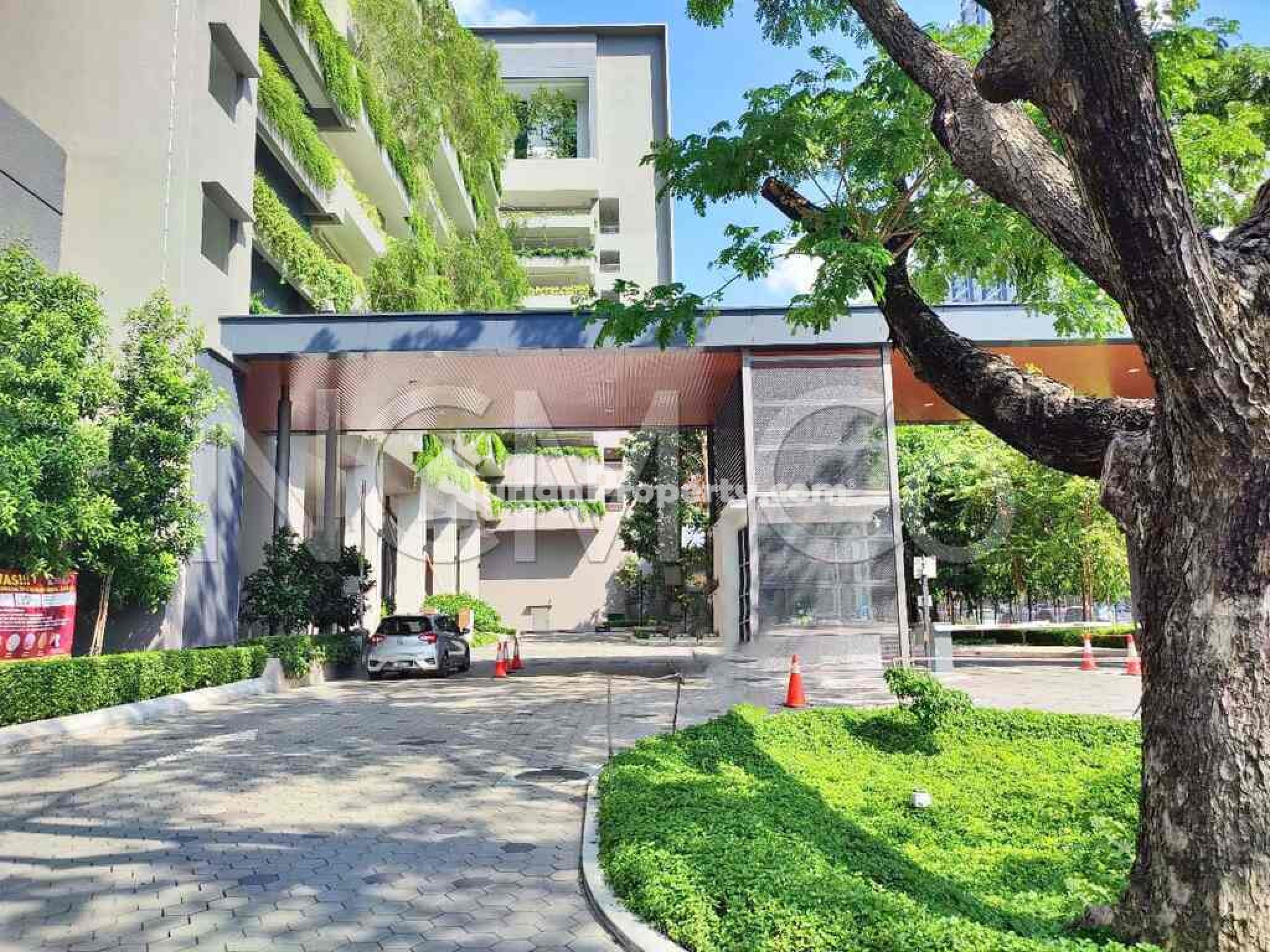 Apartment For Auction at M Centura