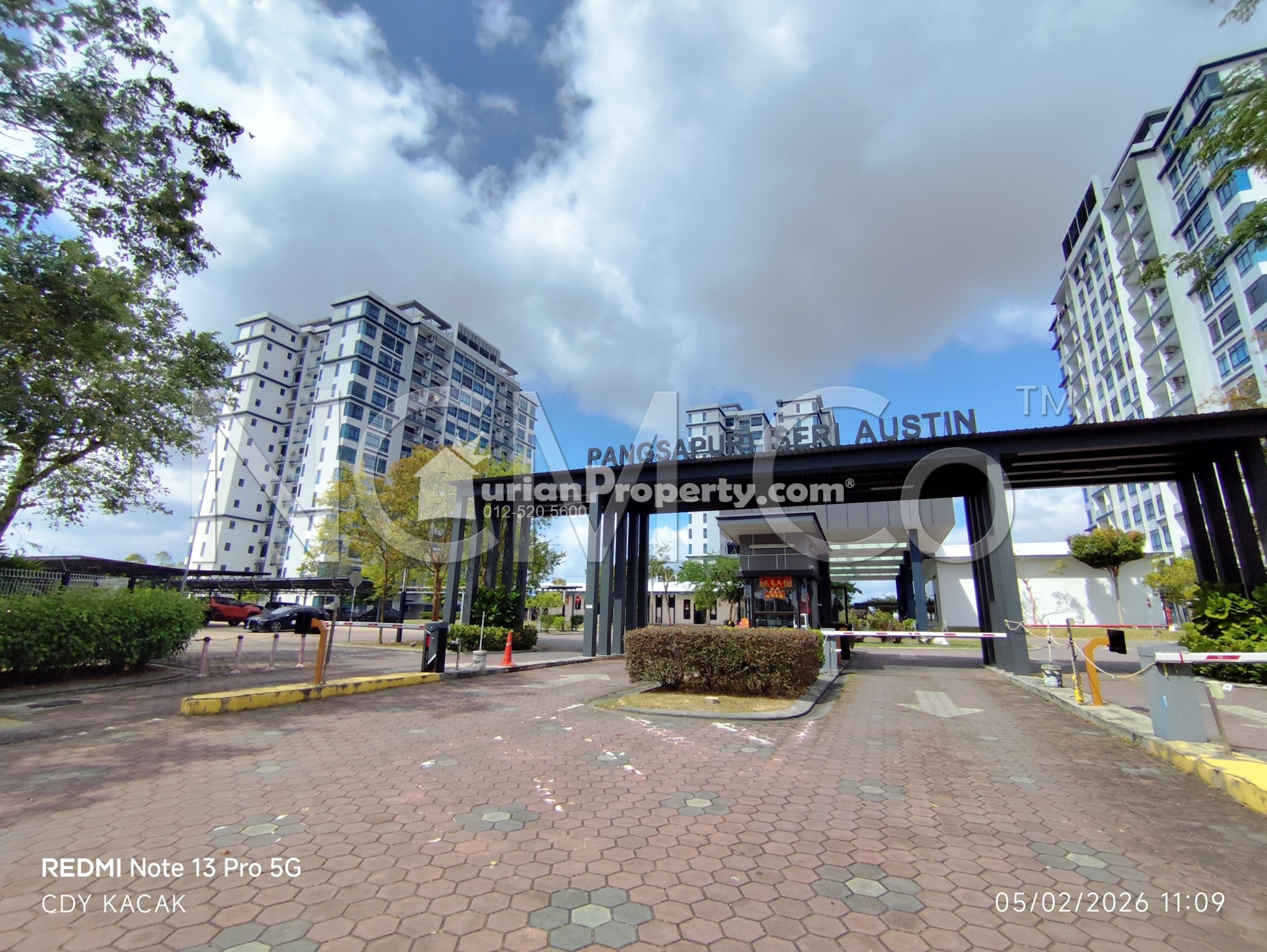 Apartment For Auction at Seri Austin Residences