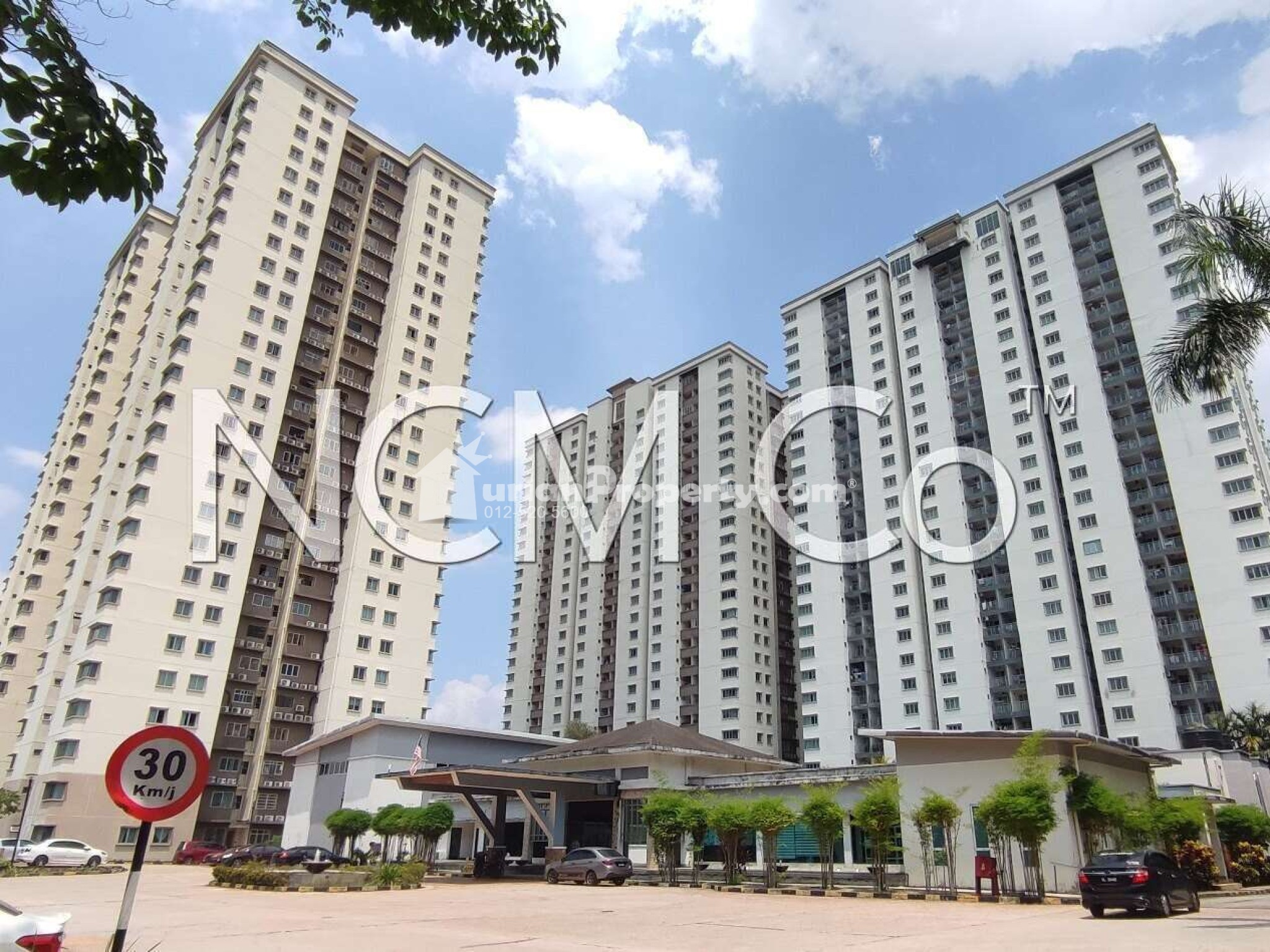 Condo For Auction at Aman Heights