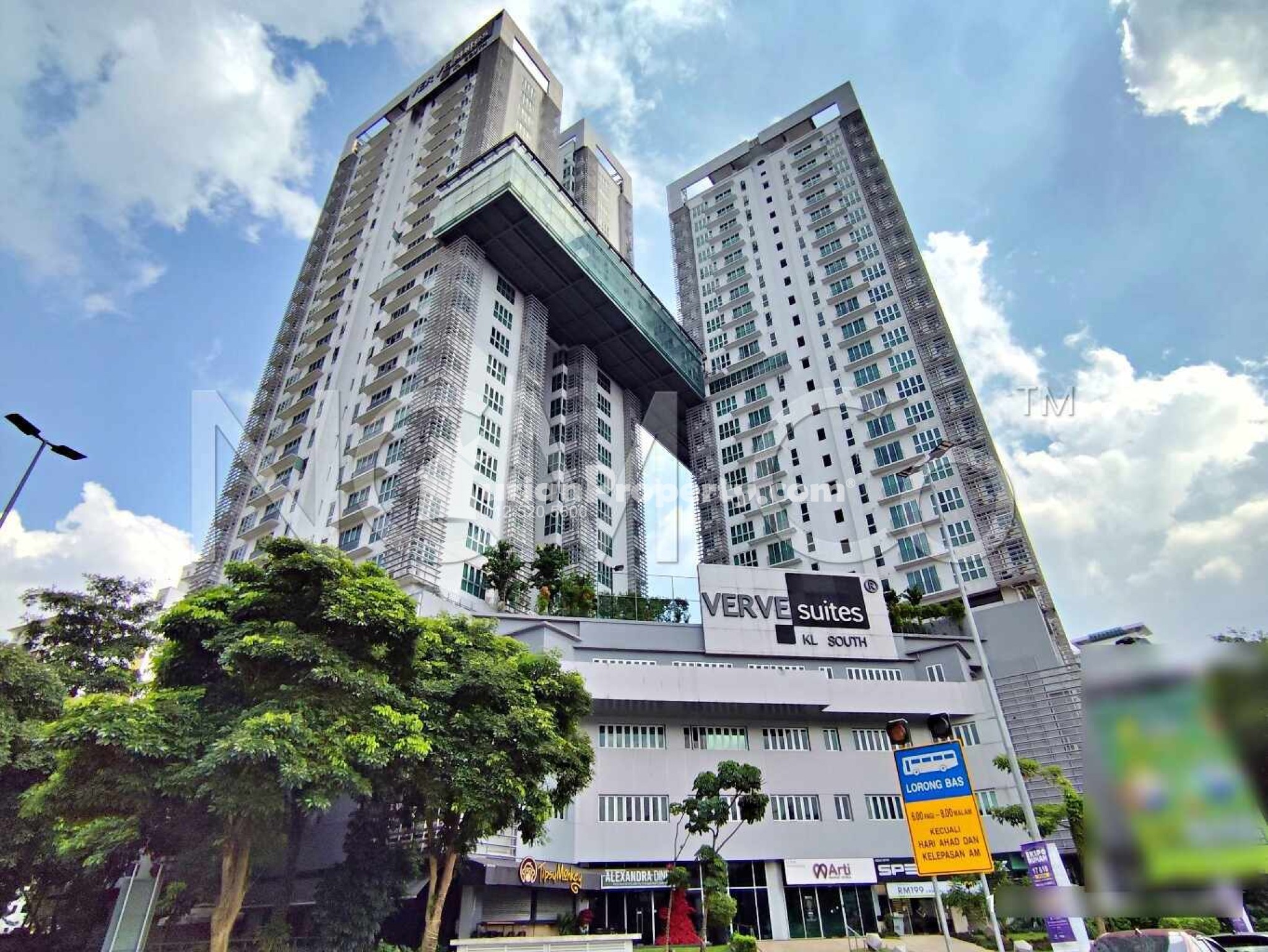 Serviced Residence For Auction at Verve Suites