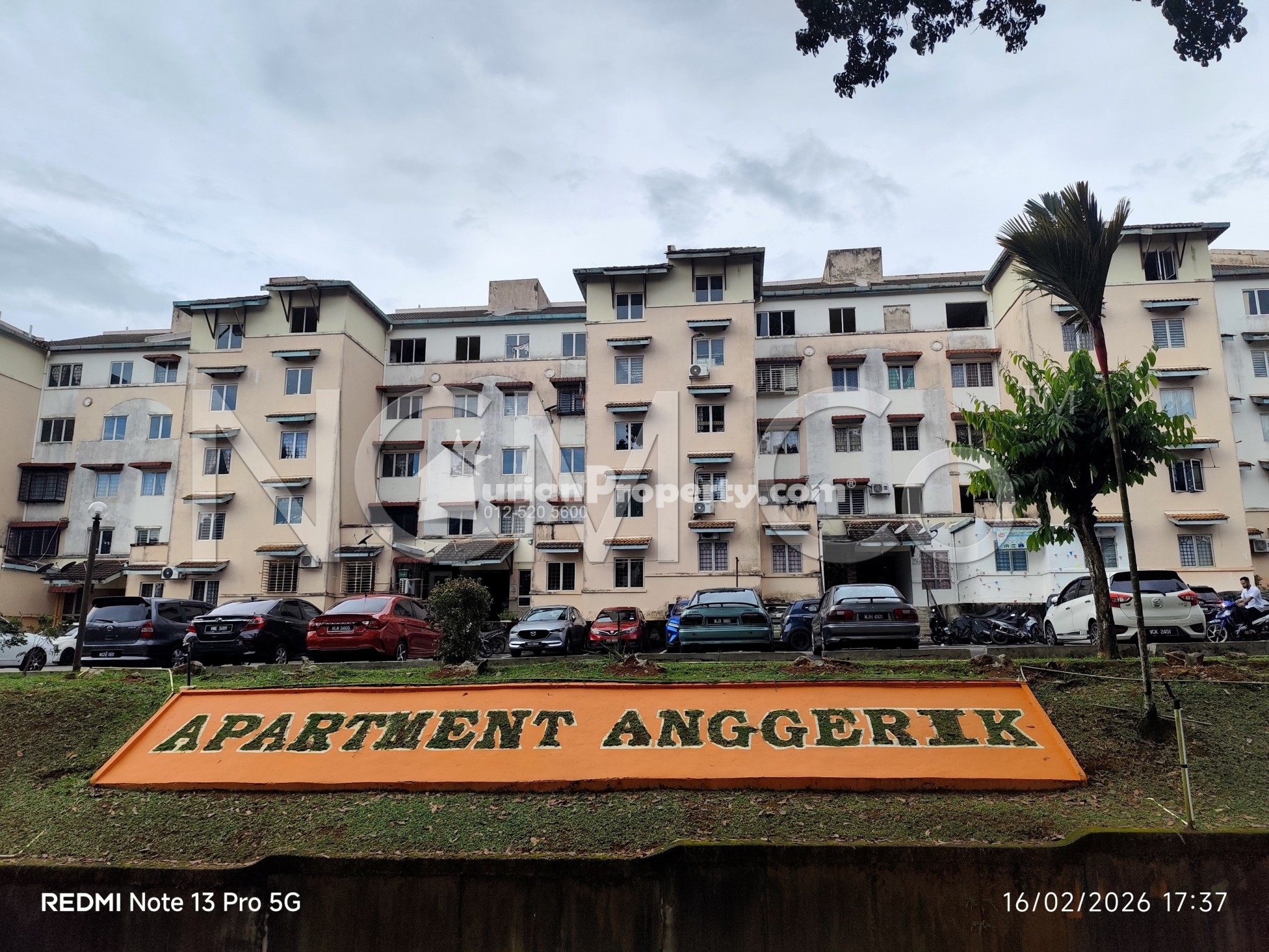 Apartment For Auction at Anggerik Apartment