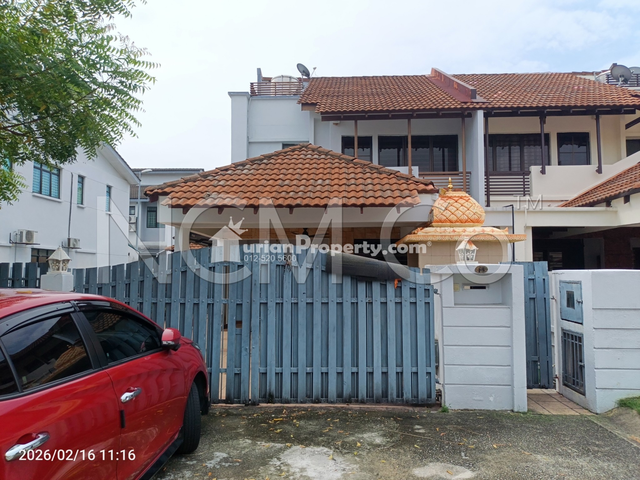 Terrace House For Auction at Lakeside Residences