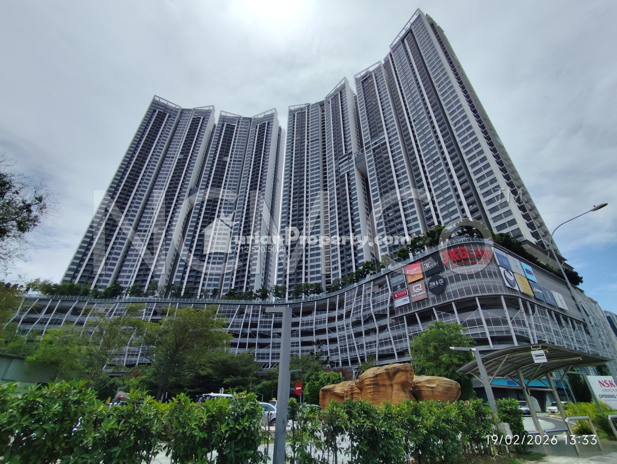 Apartment For Auction at The Era