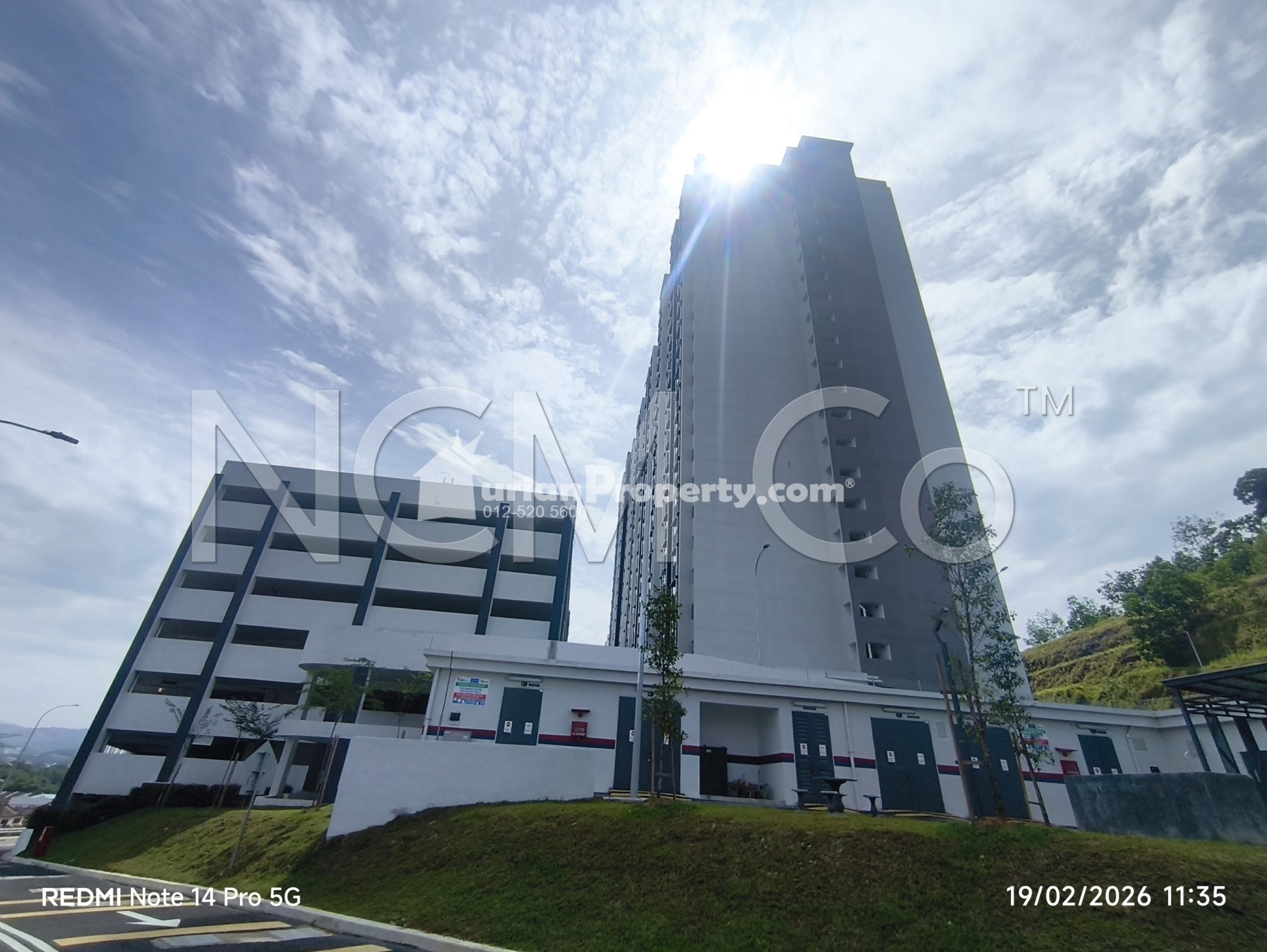Apartment For Auction at Bukit Tiara